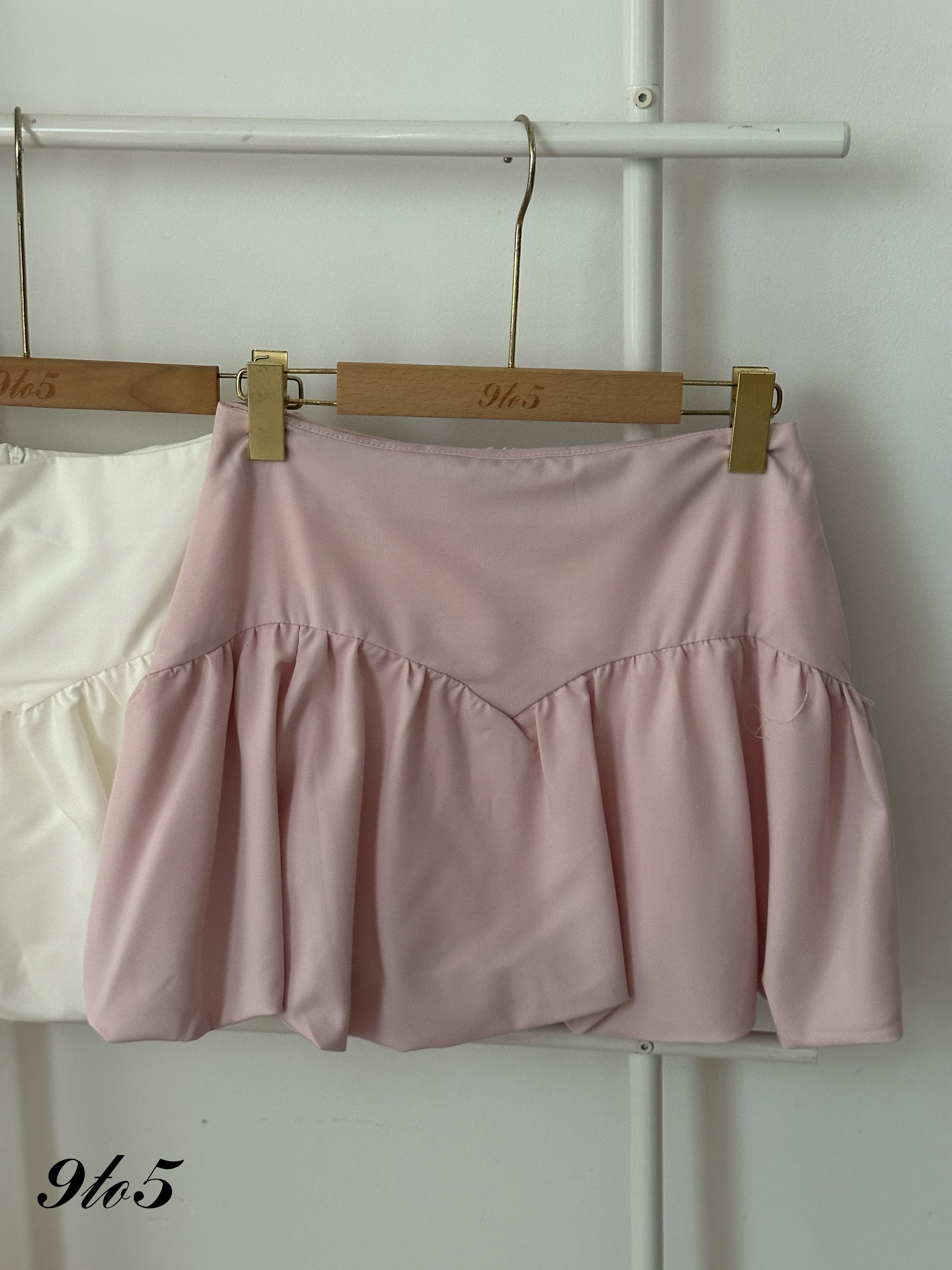 D2328 Sleeveless Tweed Matching Set - Cream & Pink