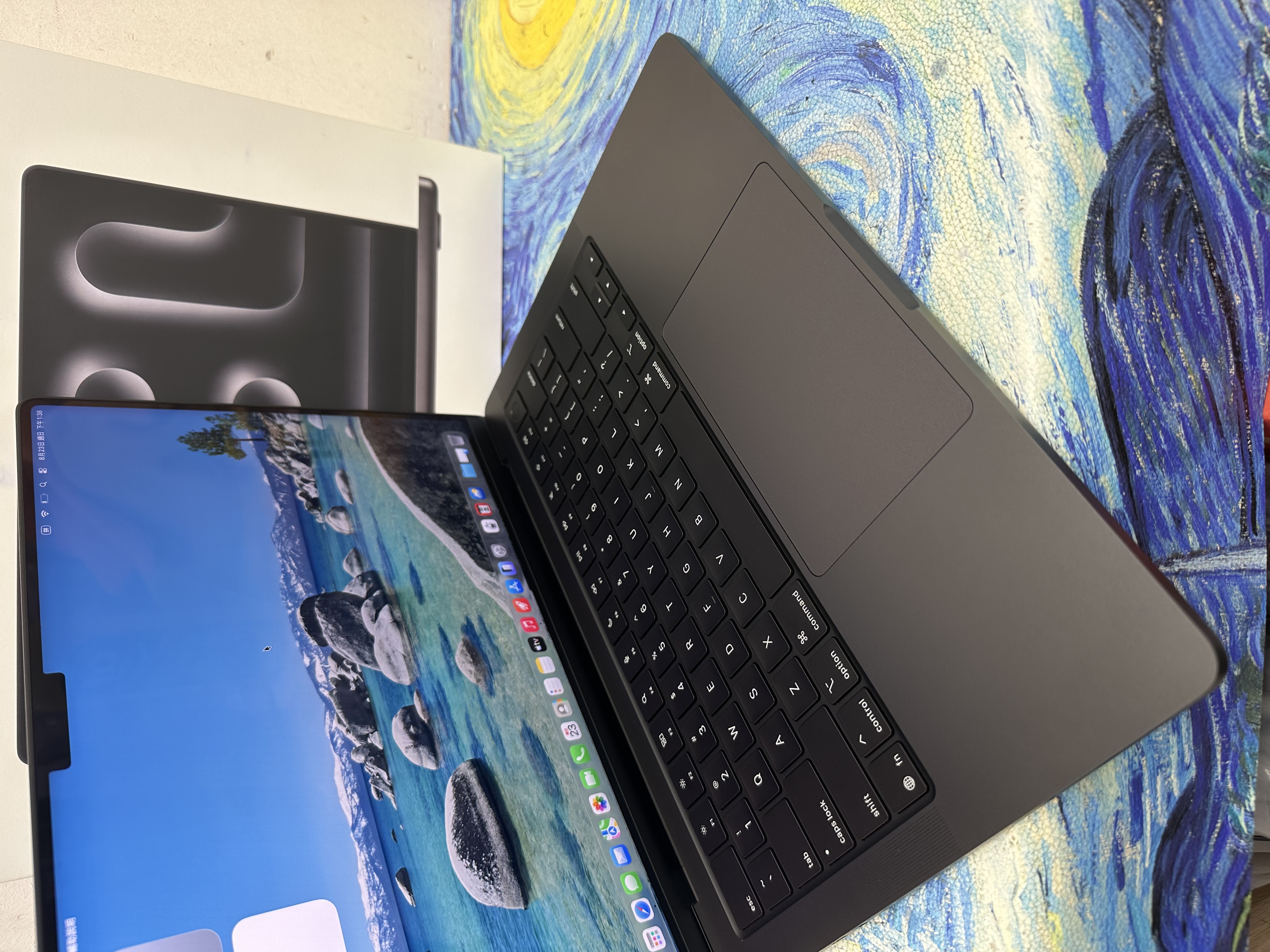 #6039 全新質素APPLE  MacBook Pro M5 2025 M5 CPU/16GB Ram/512GB SSD/10核心GPU/Liquid Retina XDR Mon/14吋/黑色/Gaming Laptop / Notebook / brand new / Netflix /Movie / MacbookPro / Pro M5/ Apple Care