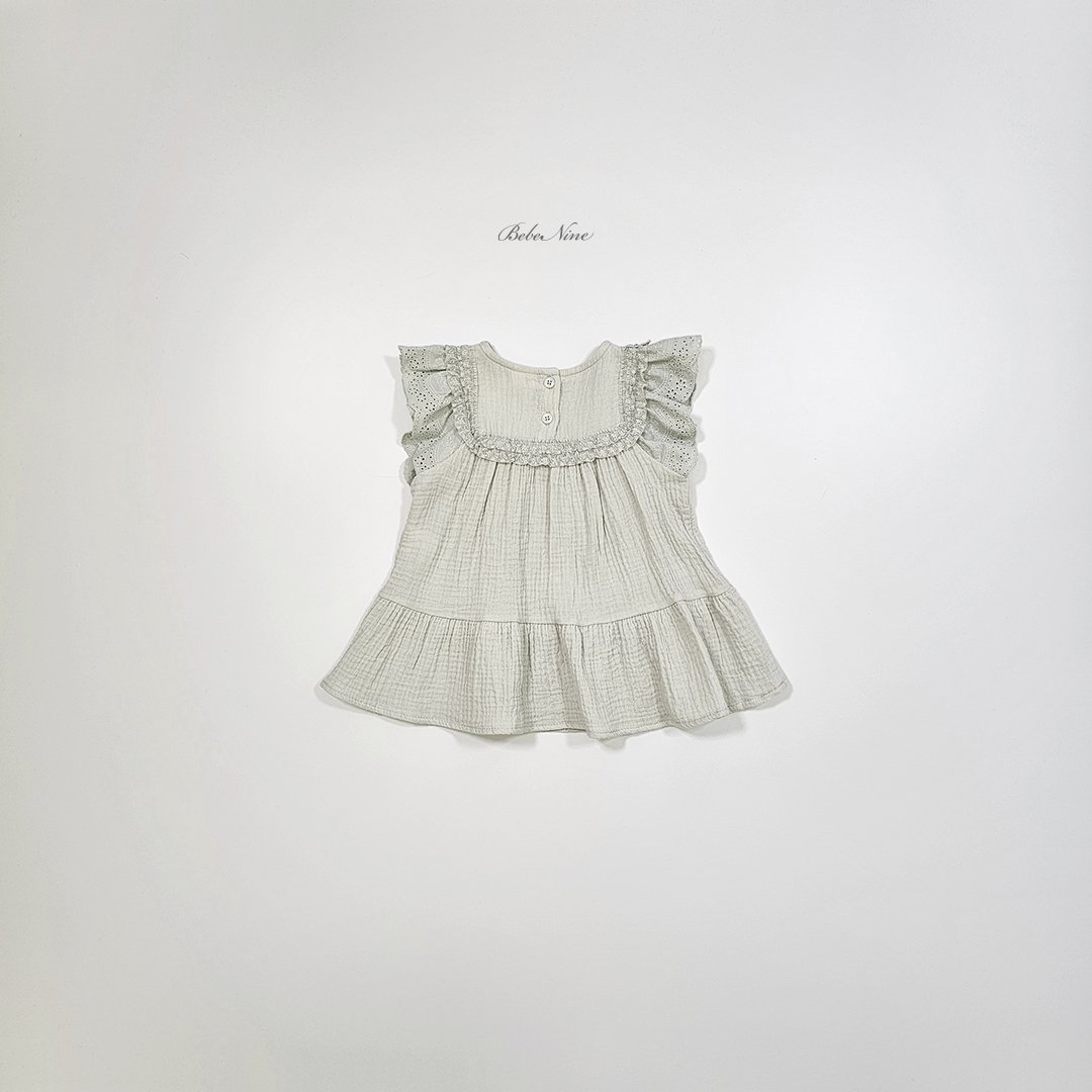 ☀️預訂 韓國直送☀️🇰🇷Bebenine兩色蕾絲荷葉邊袖連身裙