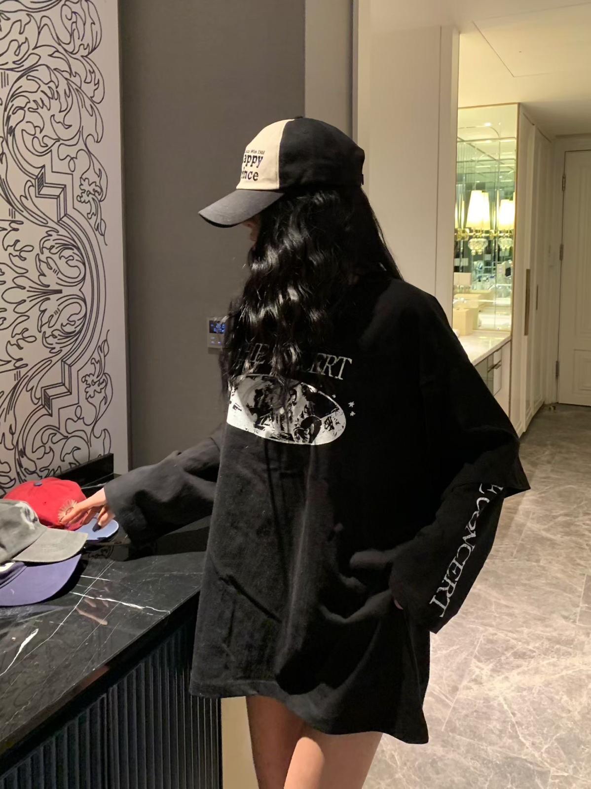 I73 假兩件Print Tee