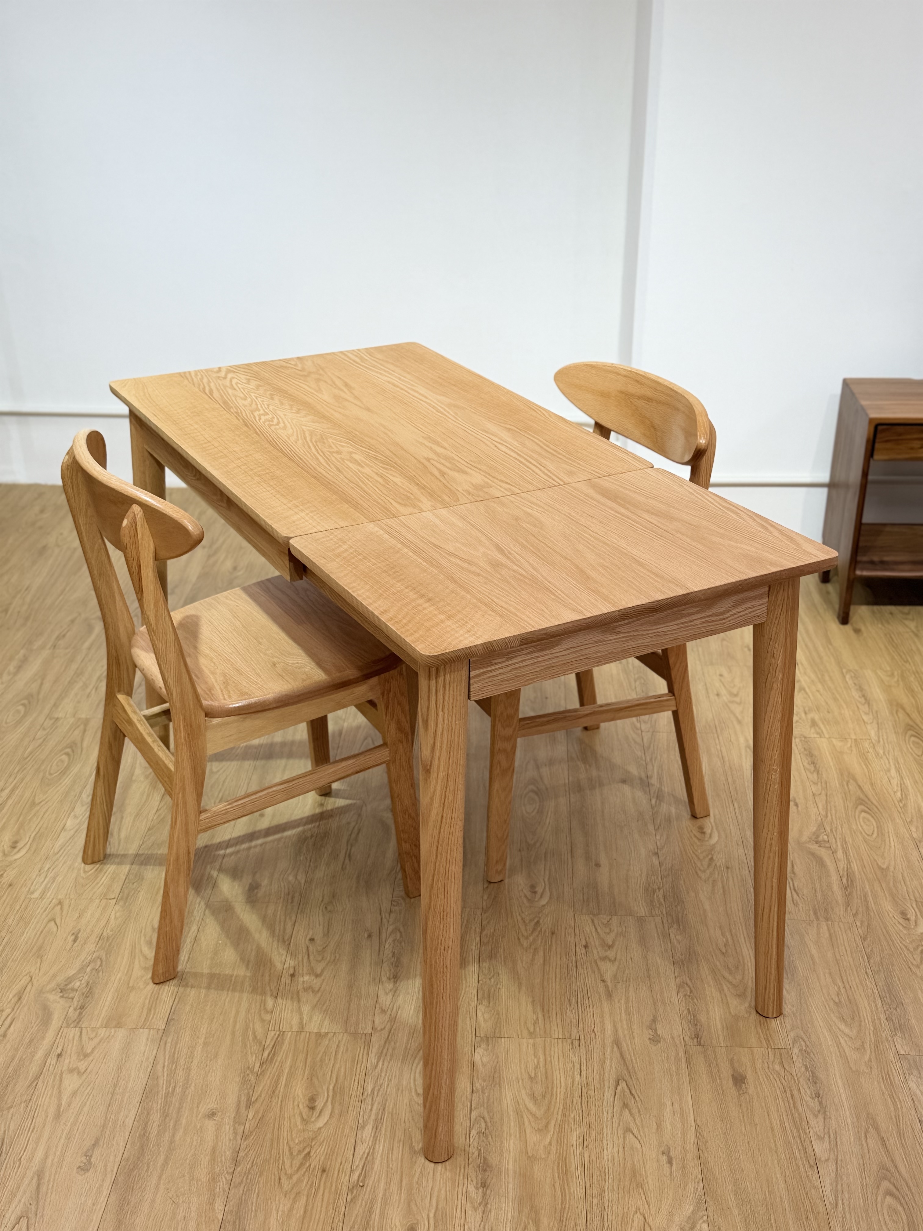 #陳列品清貨 PUSH 伸縮餐枱套餐