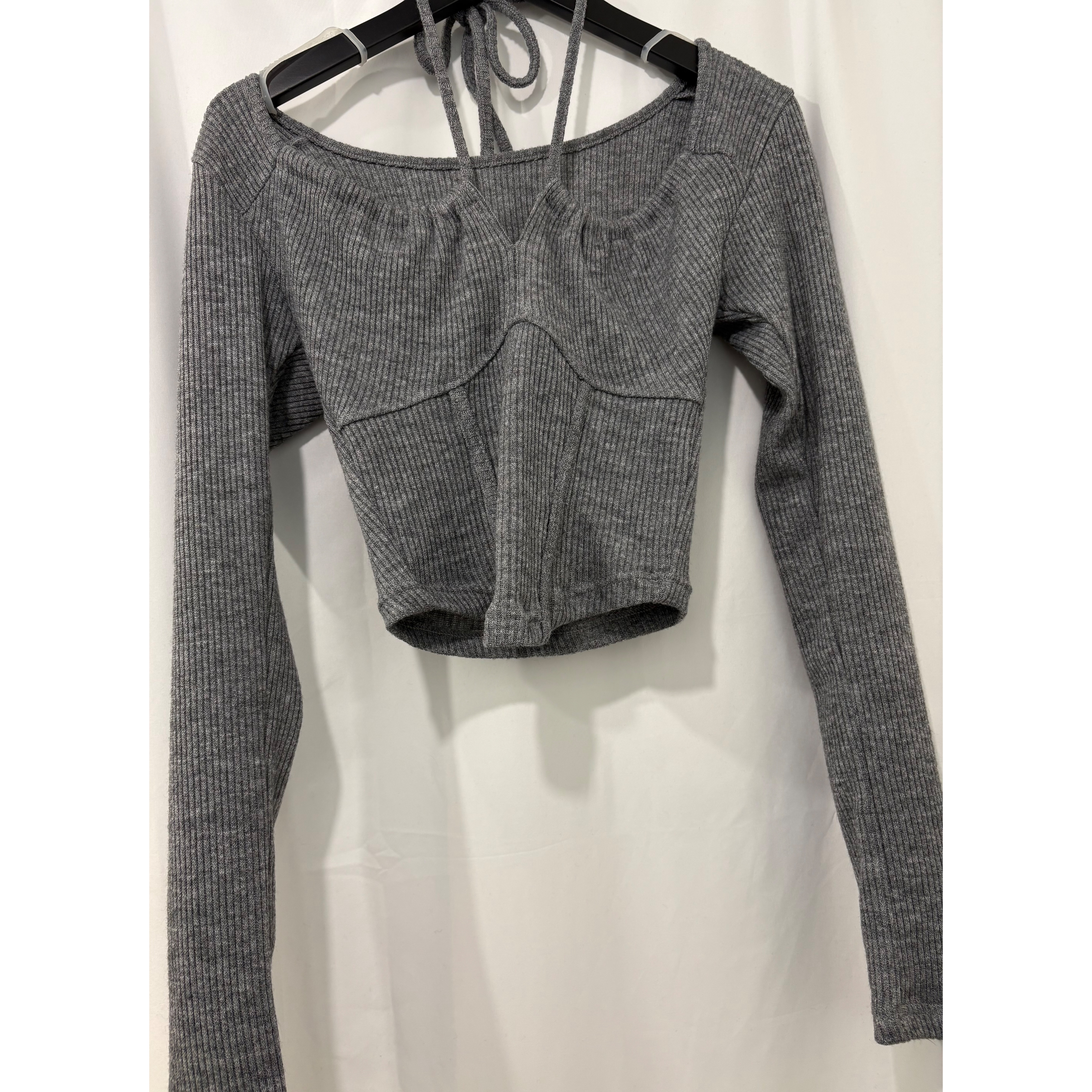 新品價3月13截🖤《4WAYS STRAPS TOP》 2603H