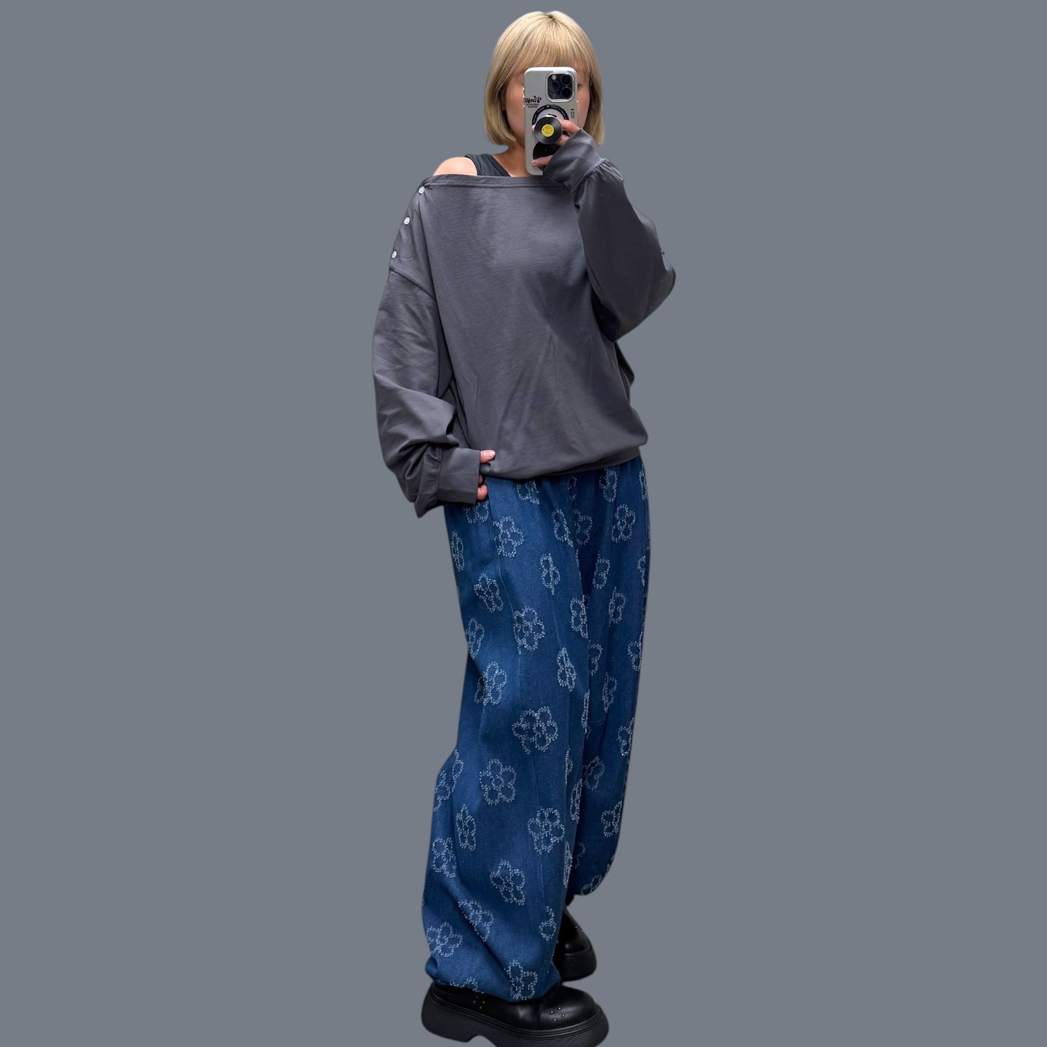 221540 斜膊有鈕長袖Tee
