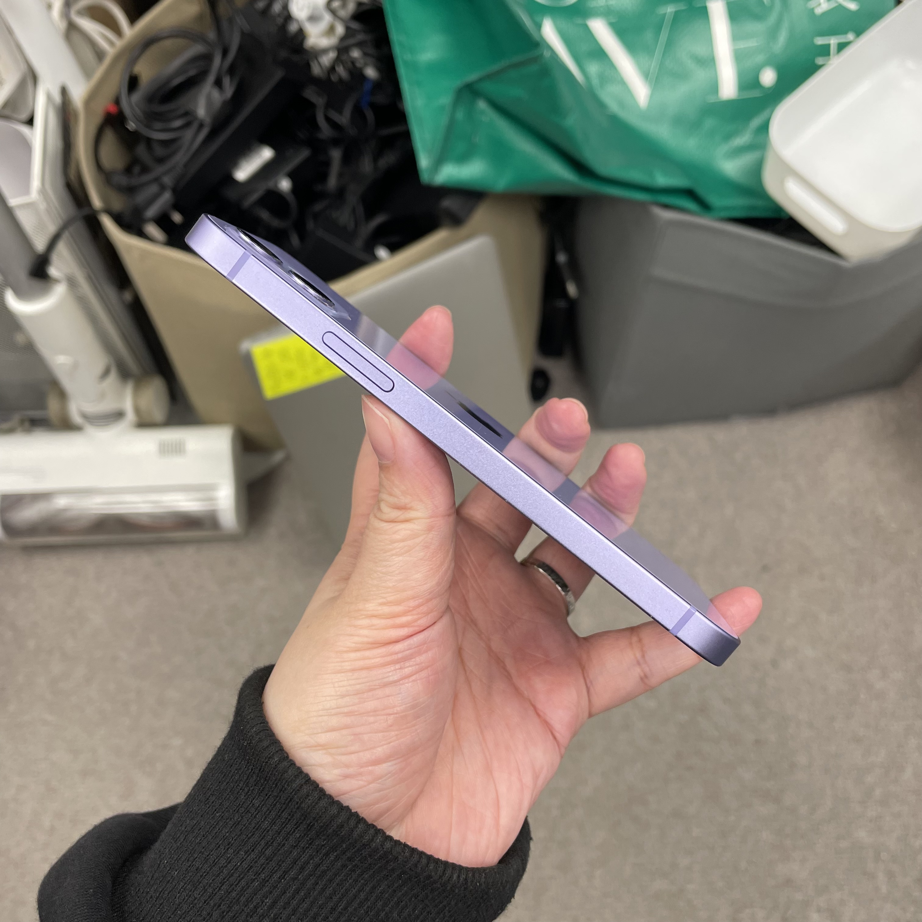 *5998 12 勁靚機 128GB 電81 紫色 purple