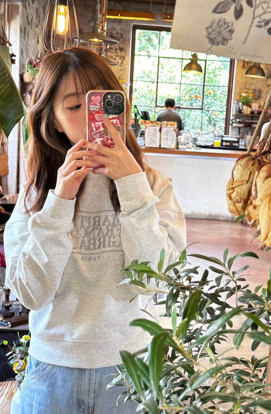 🇰🇷Marithe 女款刺绣卫衣✨