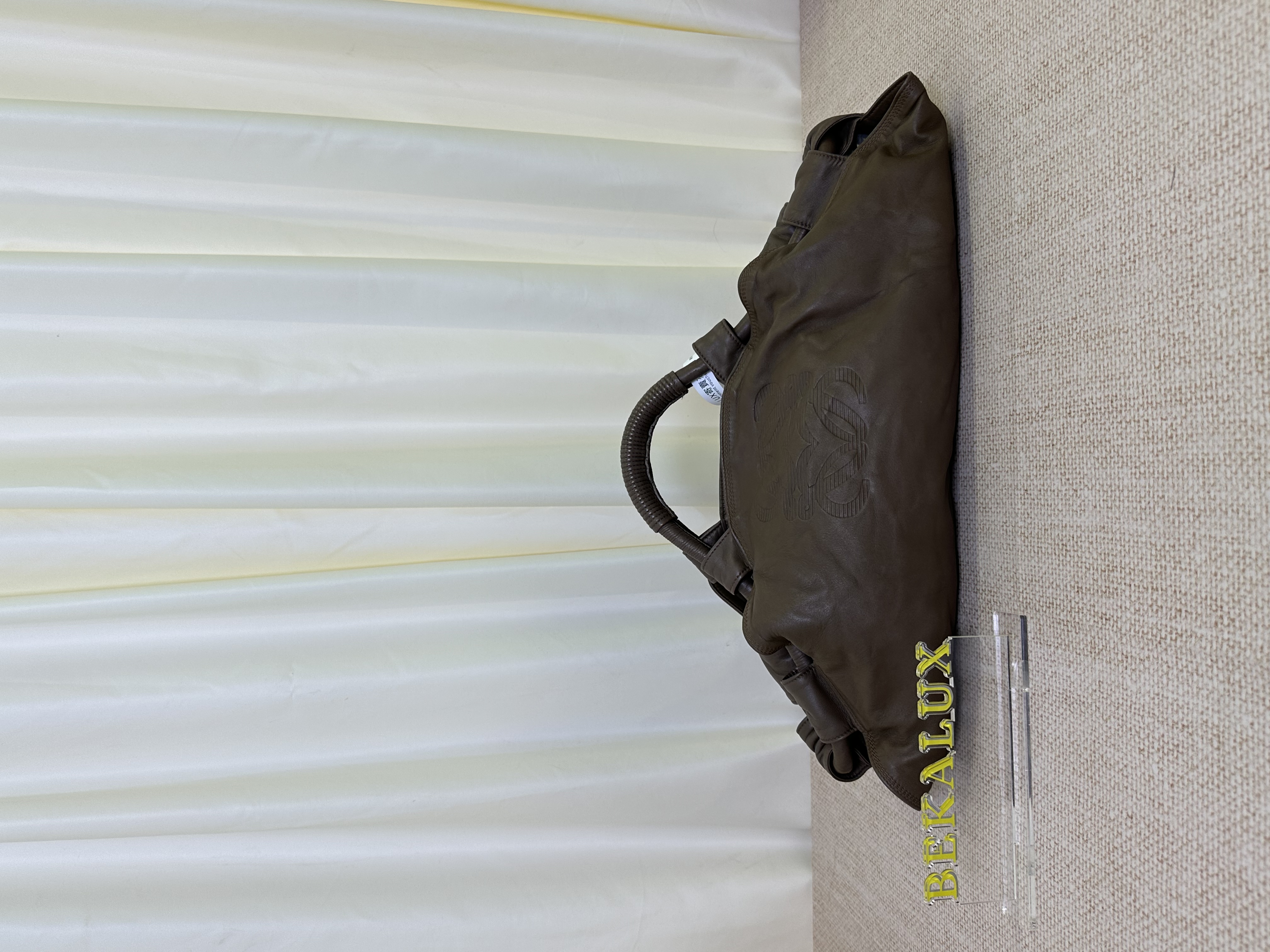 Pre owned Loewe Nappa Aire/ Product Code: 26031018