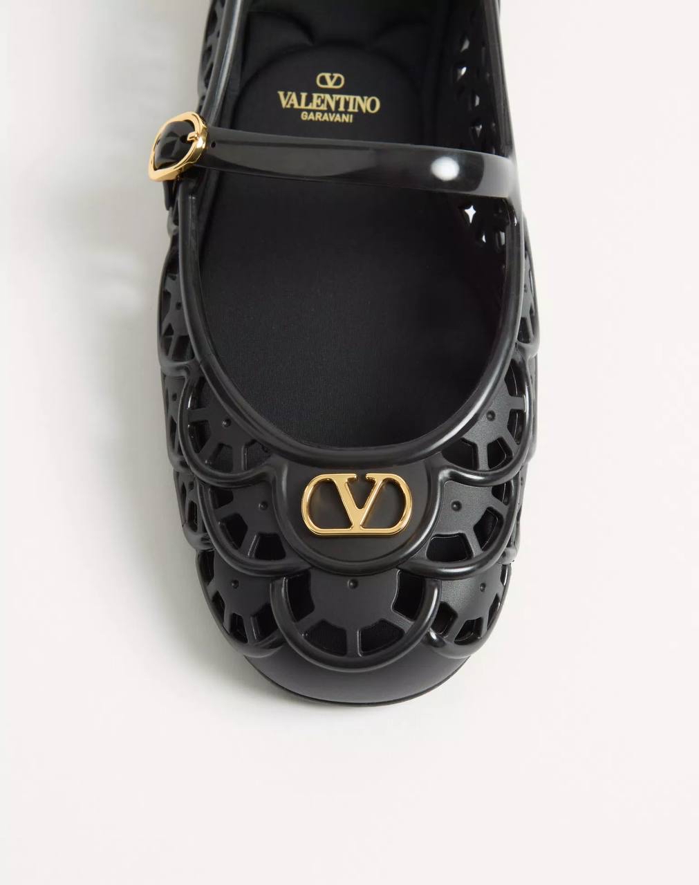 折後✨新款🆕訂貨🍒Valentino 防水jelly flat  落雨可以著！  Size 36/37/38/39/40