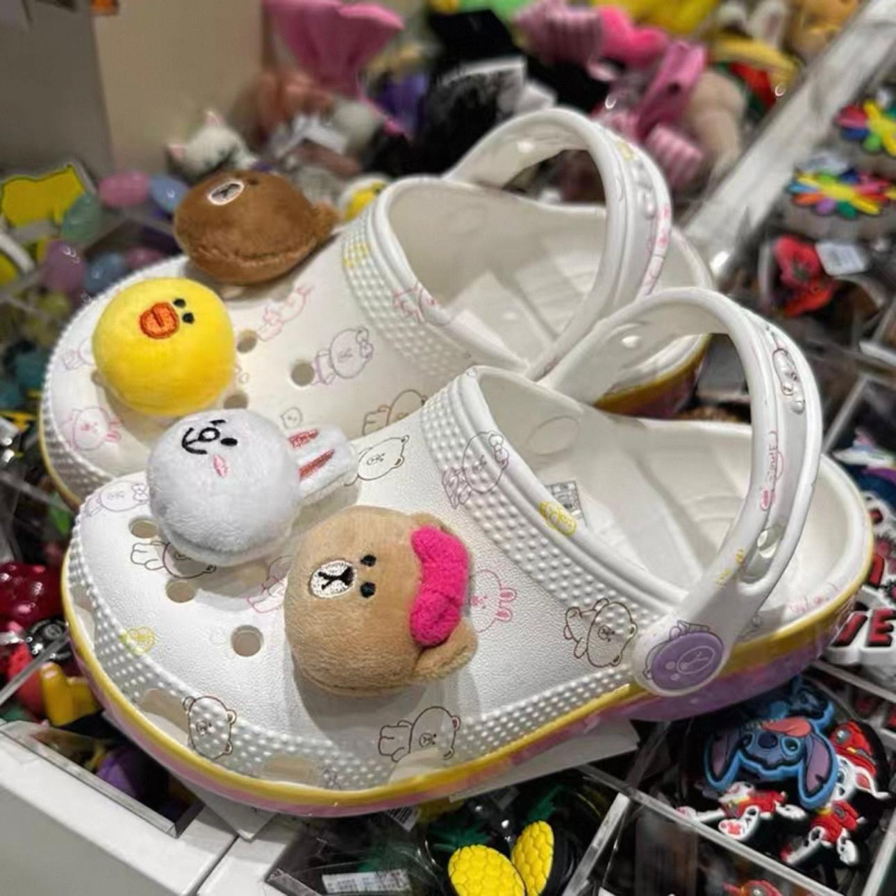 多款選擇/2對起各减$1o。廠單Crocs卡通親子洞洞鞋