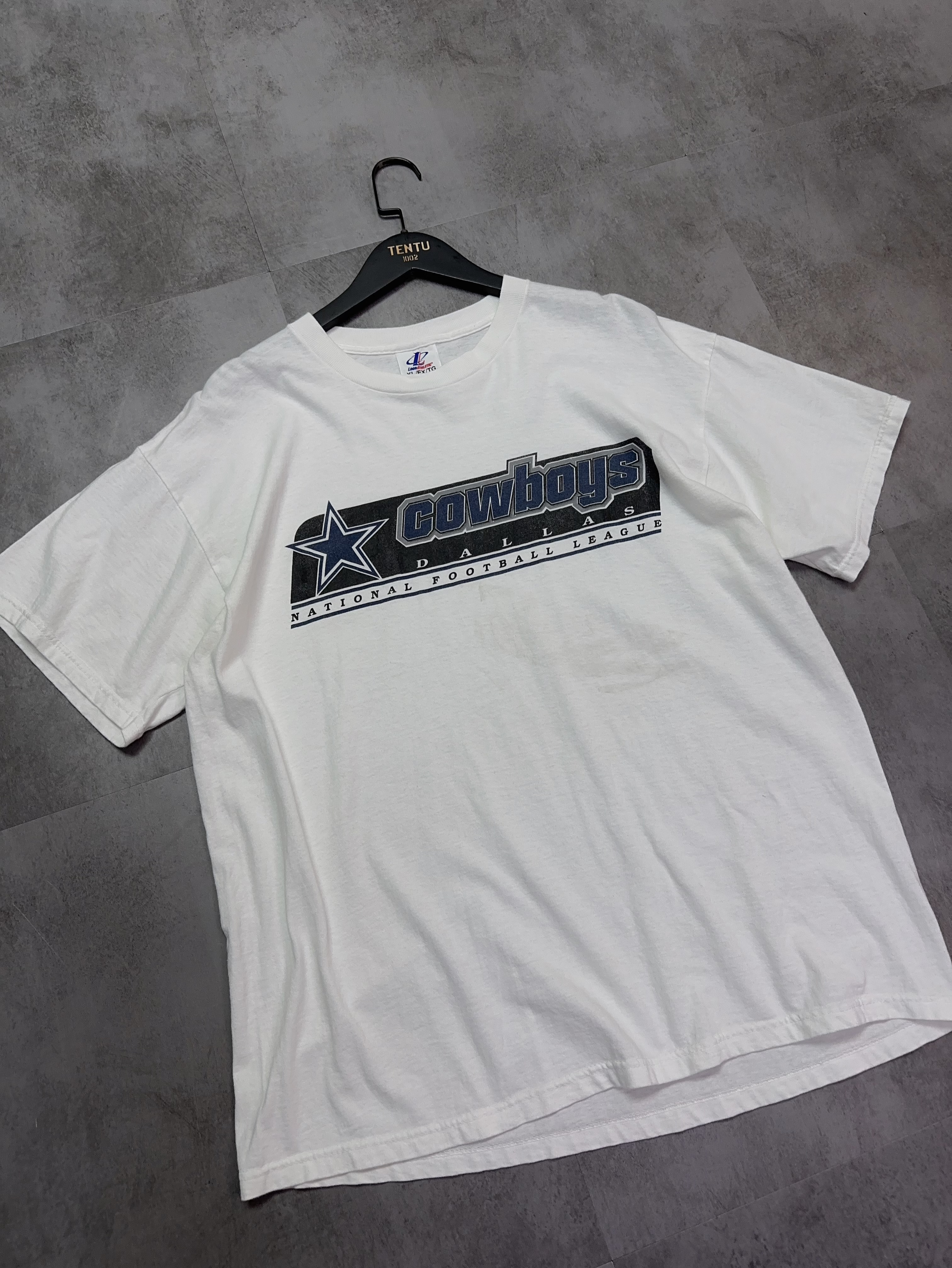 Vintage Print Tee - XL 