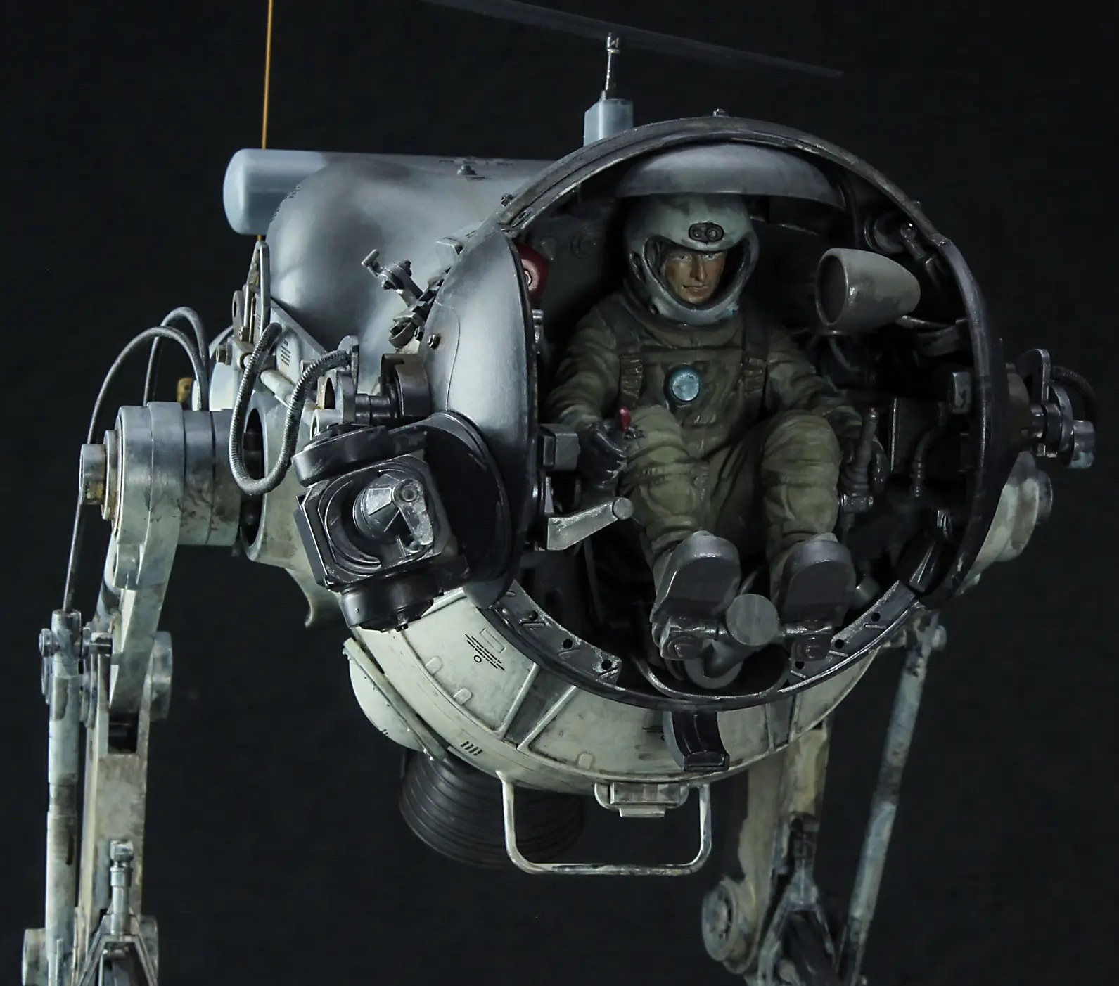 1/20 Lunar Tactical Reconnaissance Aircraft LUM-168 Camel (Operation Dynamo)