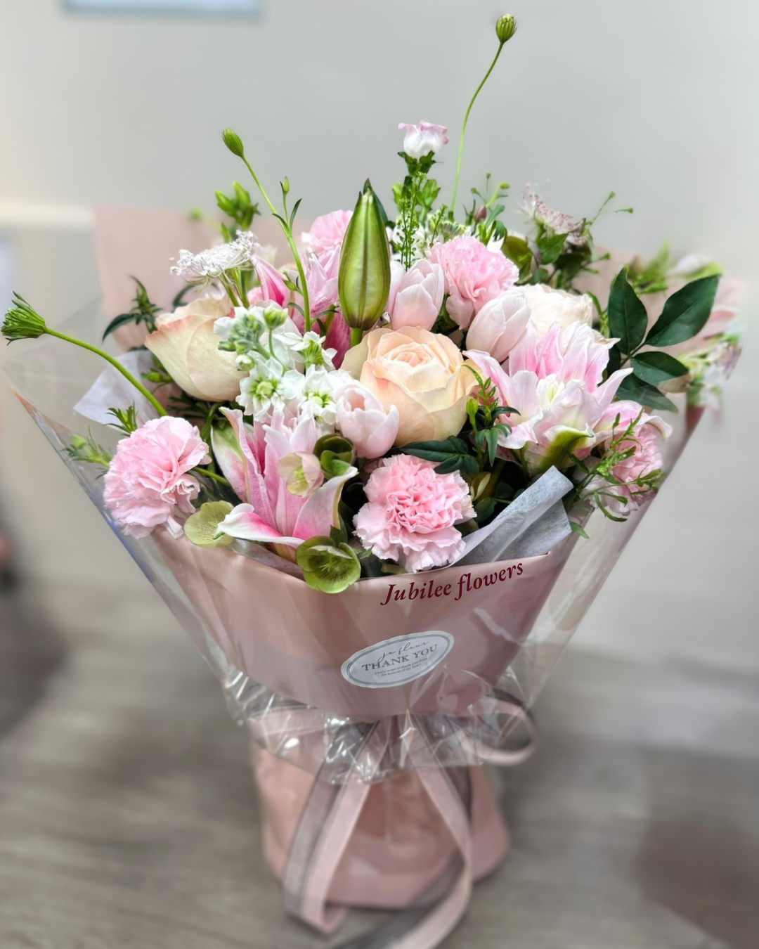 粉系百合玫瑰混搭花束