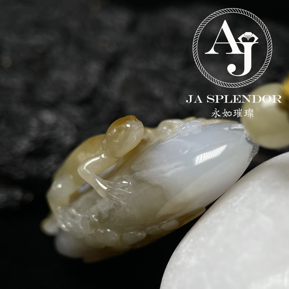 JN-2861 天然翡翠A 冰潤特色黃翡俏色精雕吸金過億蜥蜴吊墜（法師加持）