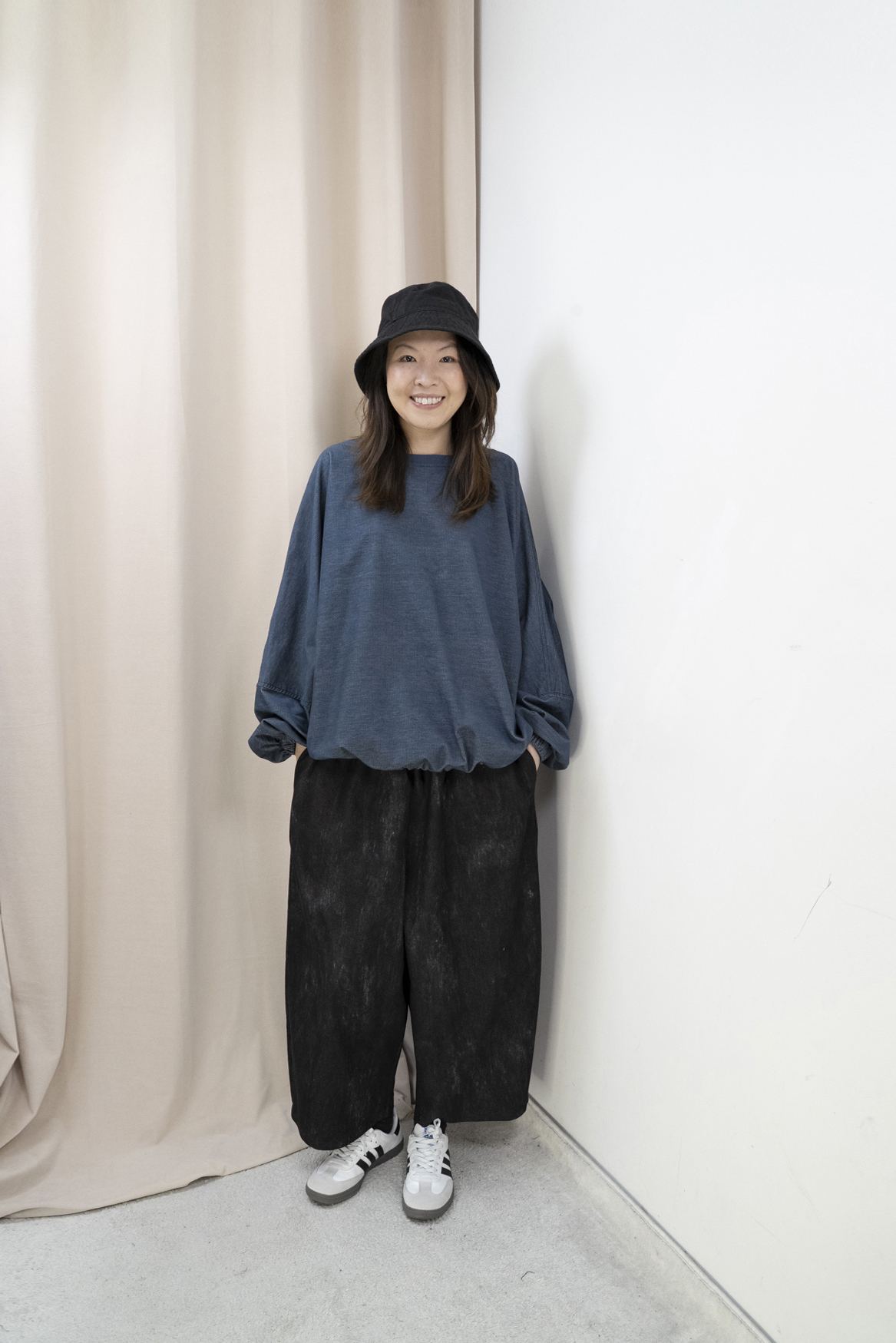 牛仔布感蝙蝠袖造型上衣