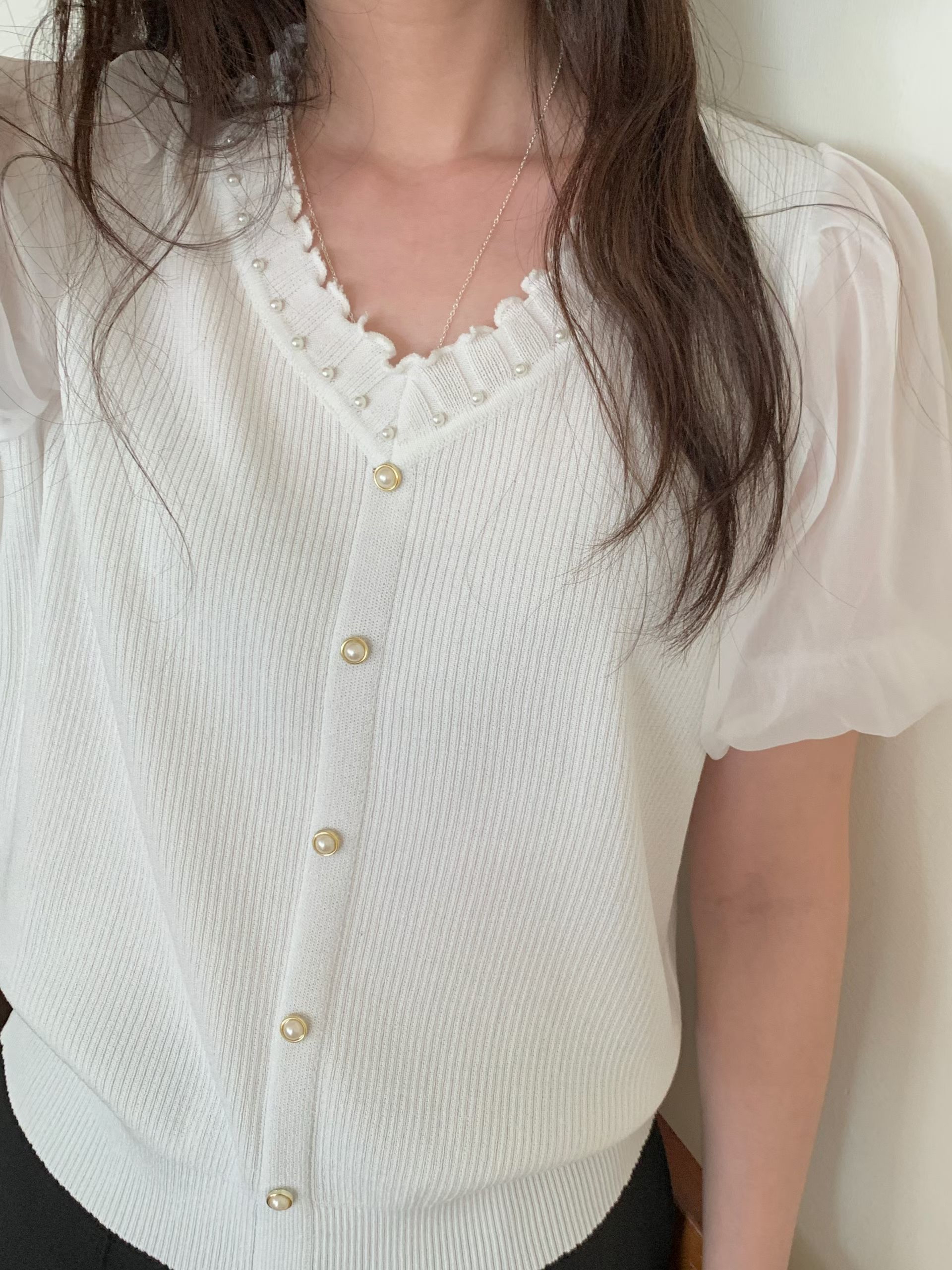 CT15 優雅珍珠紗澎袖針織top