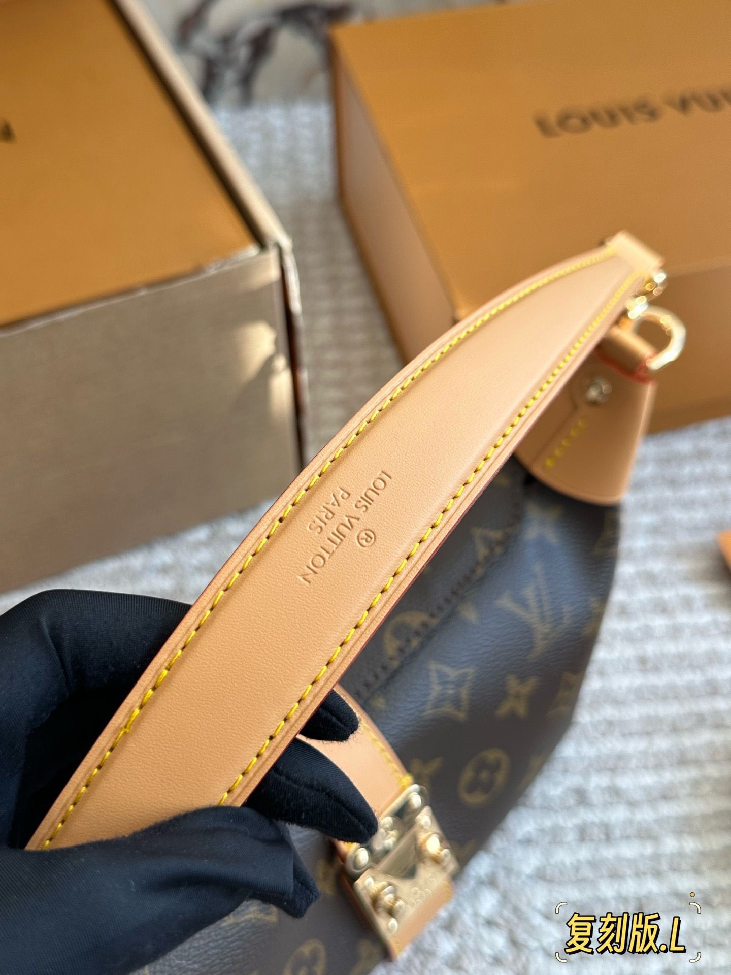 原單* LV 新款 MIA餃子包$588