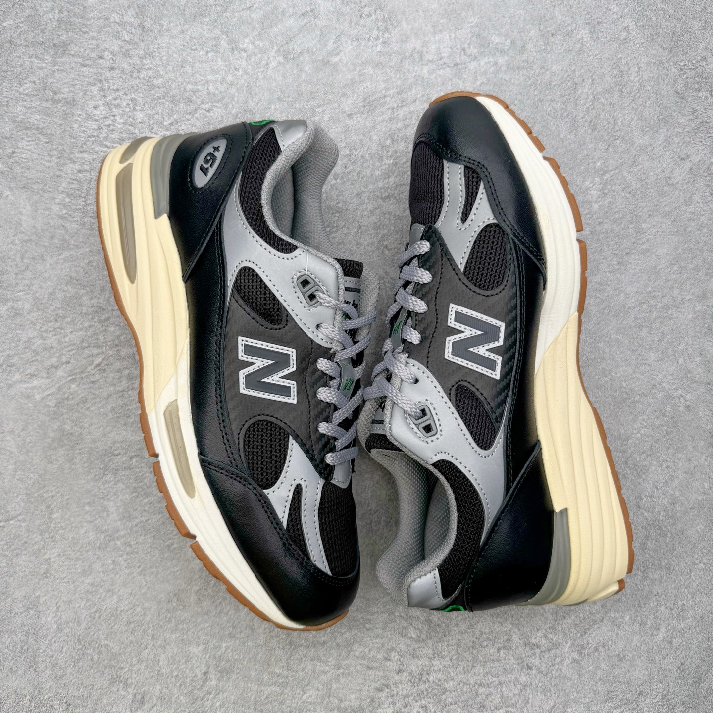 New Balance 991v2 U991UT2
