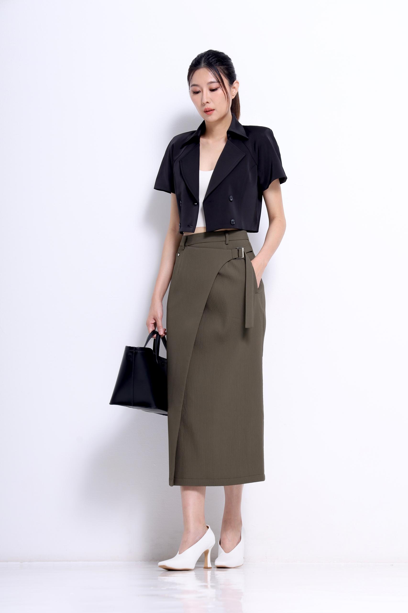 CB2705 Luxe Cropped Blazer