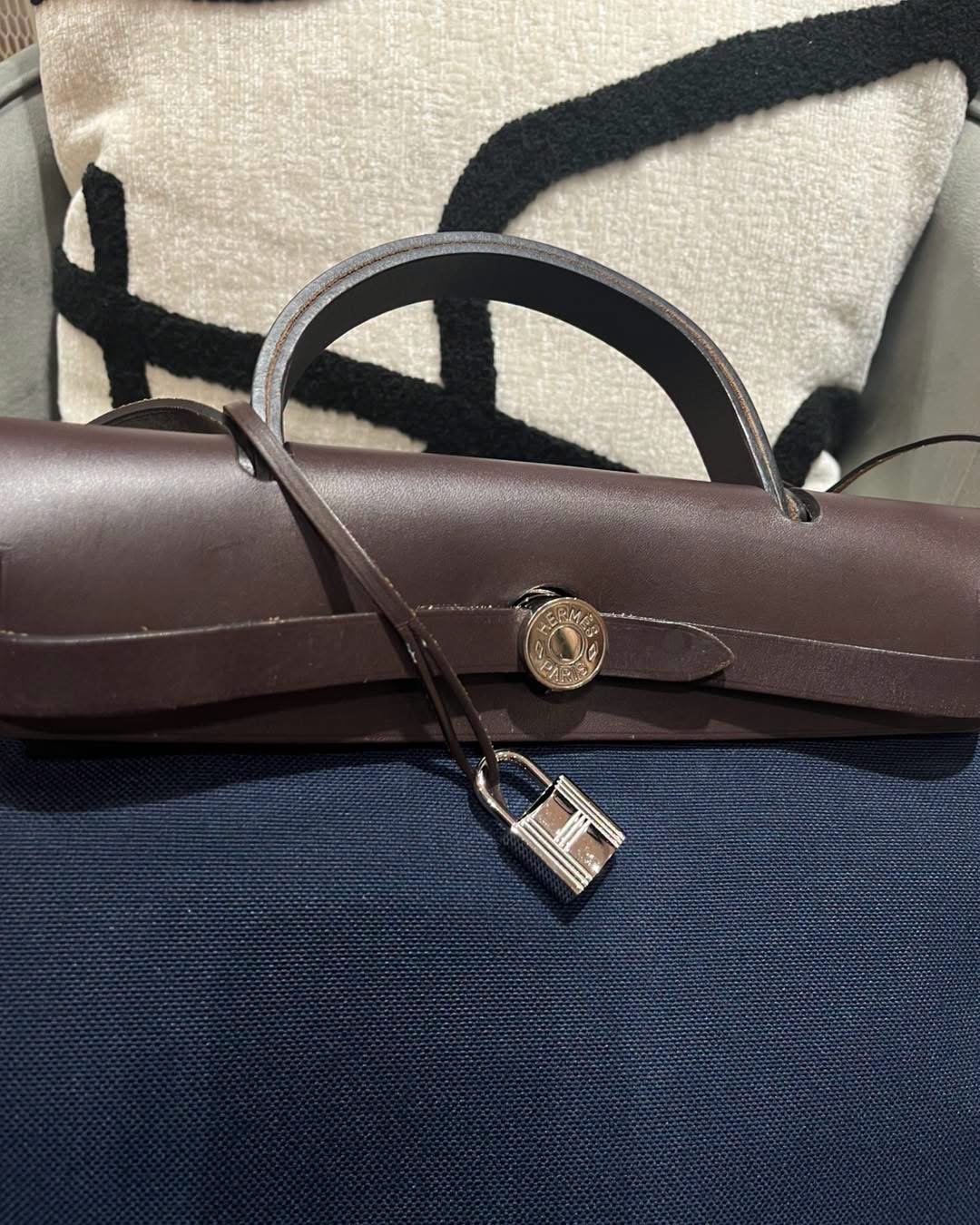 Hermes HERBAG 31,STAMP [R]  100%Authentic,90%New ✅key ＆ lock