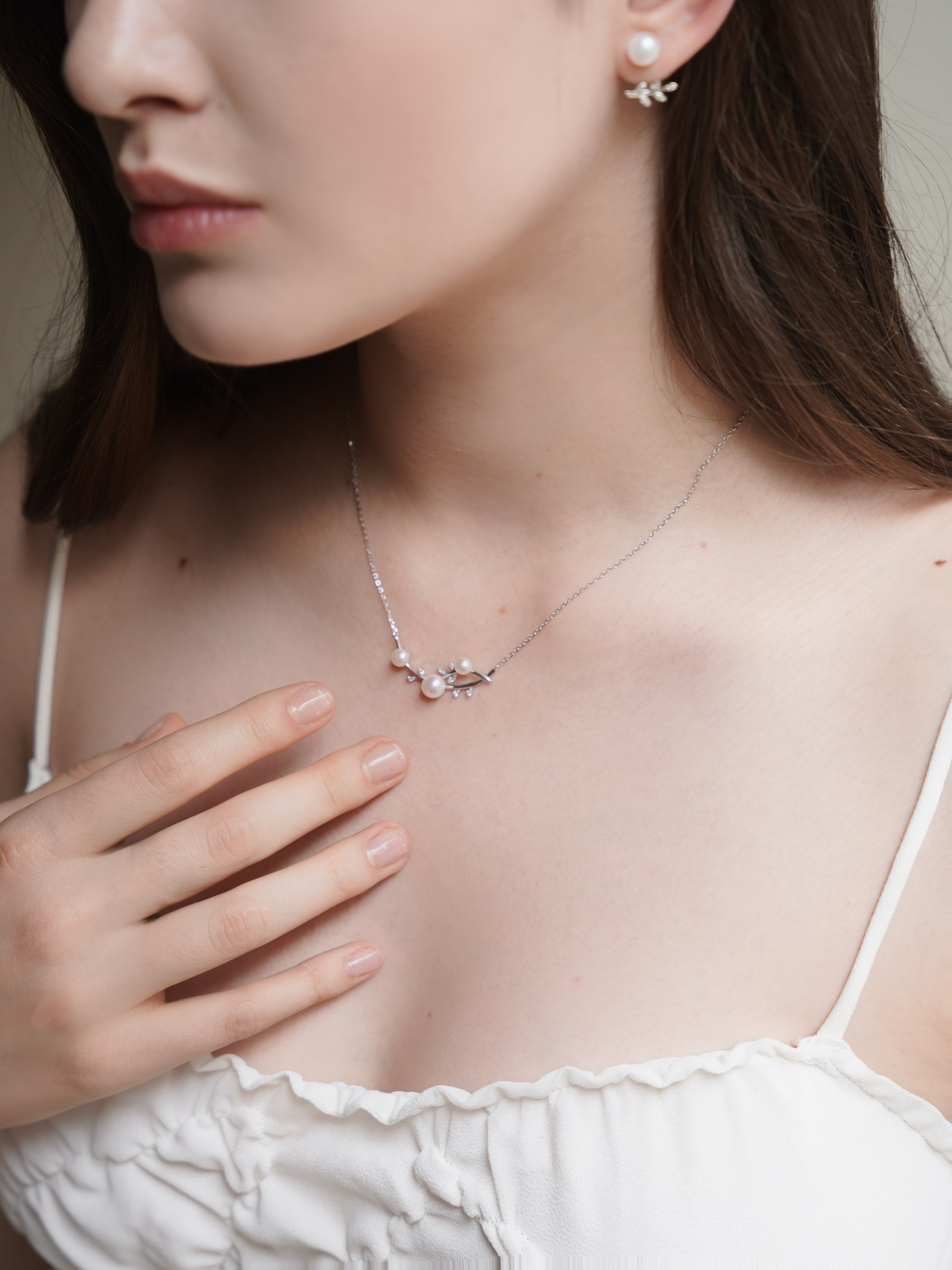 靜枝三珠頸鏈 Silent Branch Triple Pearl Necklace