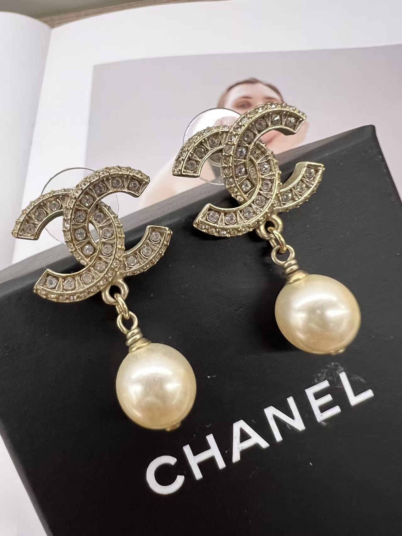 Chanel Gold Pearl Earrings