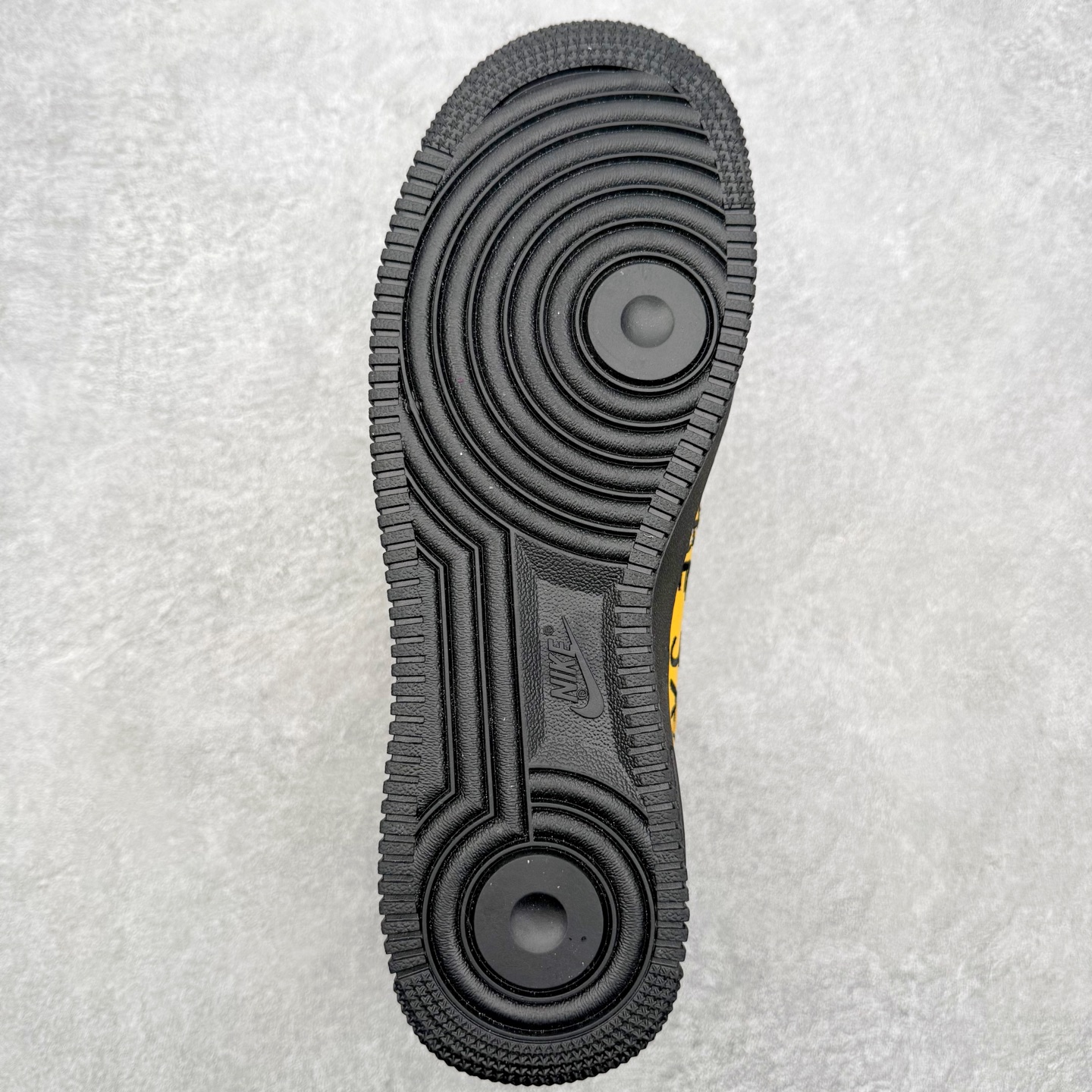 Nike Air Force 1 Low IQ2713-700