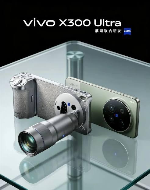 Vivo X300 Ultra  (16+512)/(16+1TB)