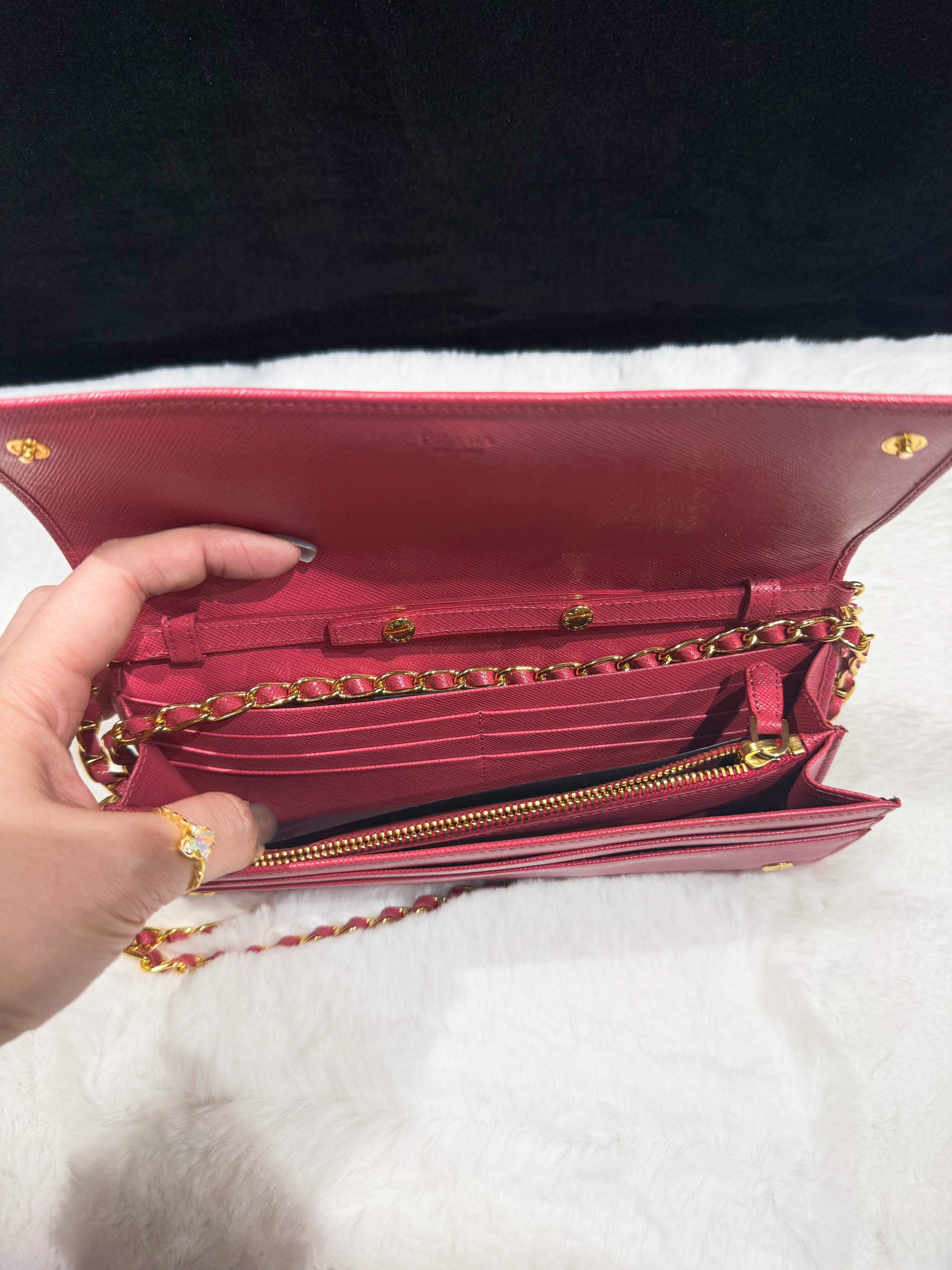 Prada WOC sf/fuxia