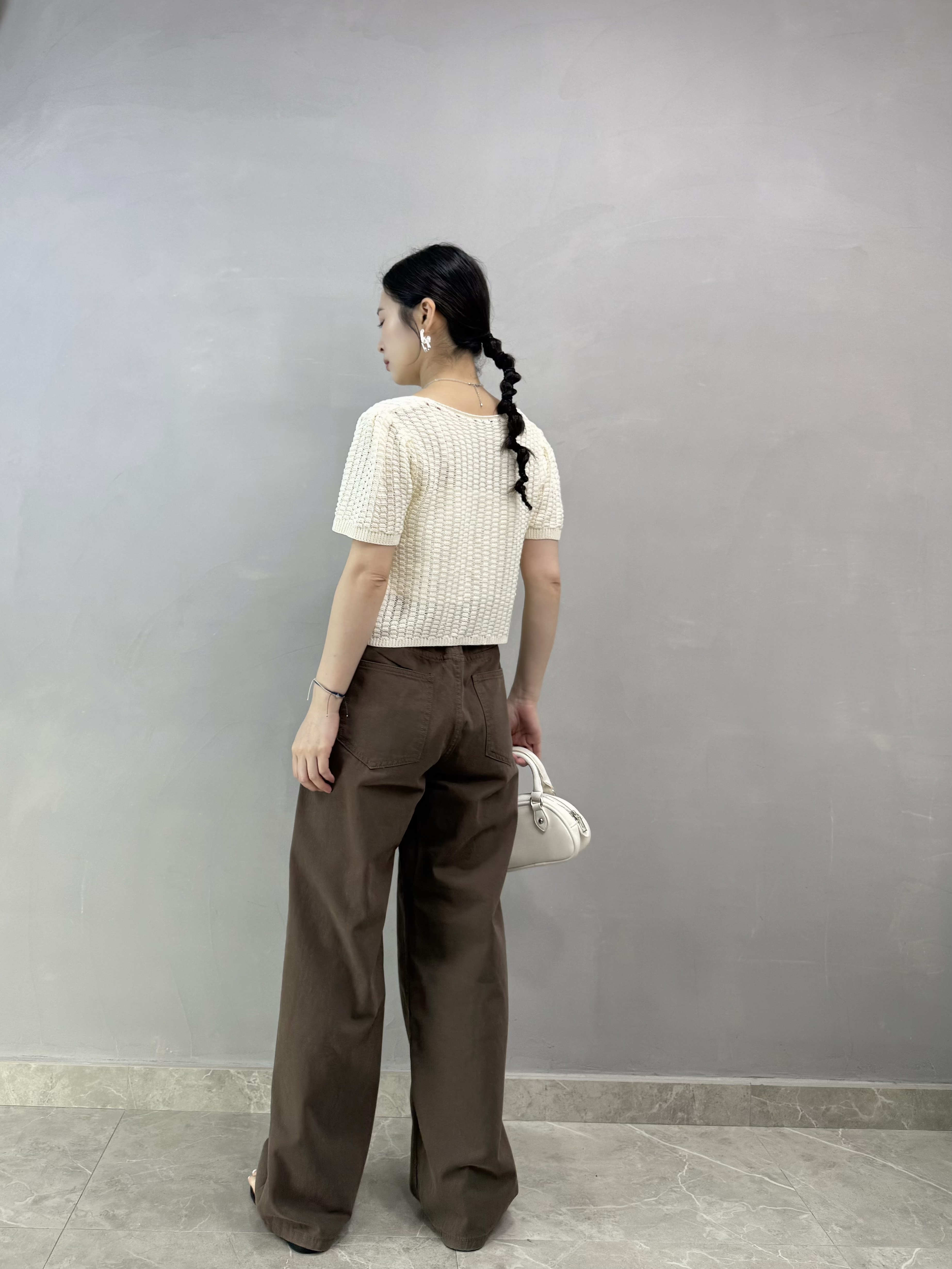 R66 格仔勾花綁帶線外套