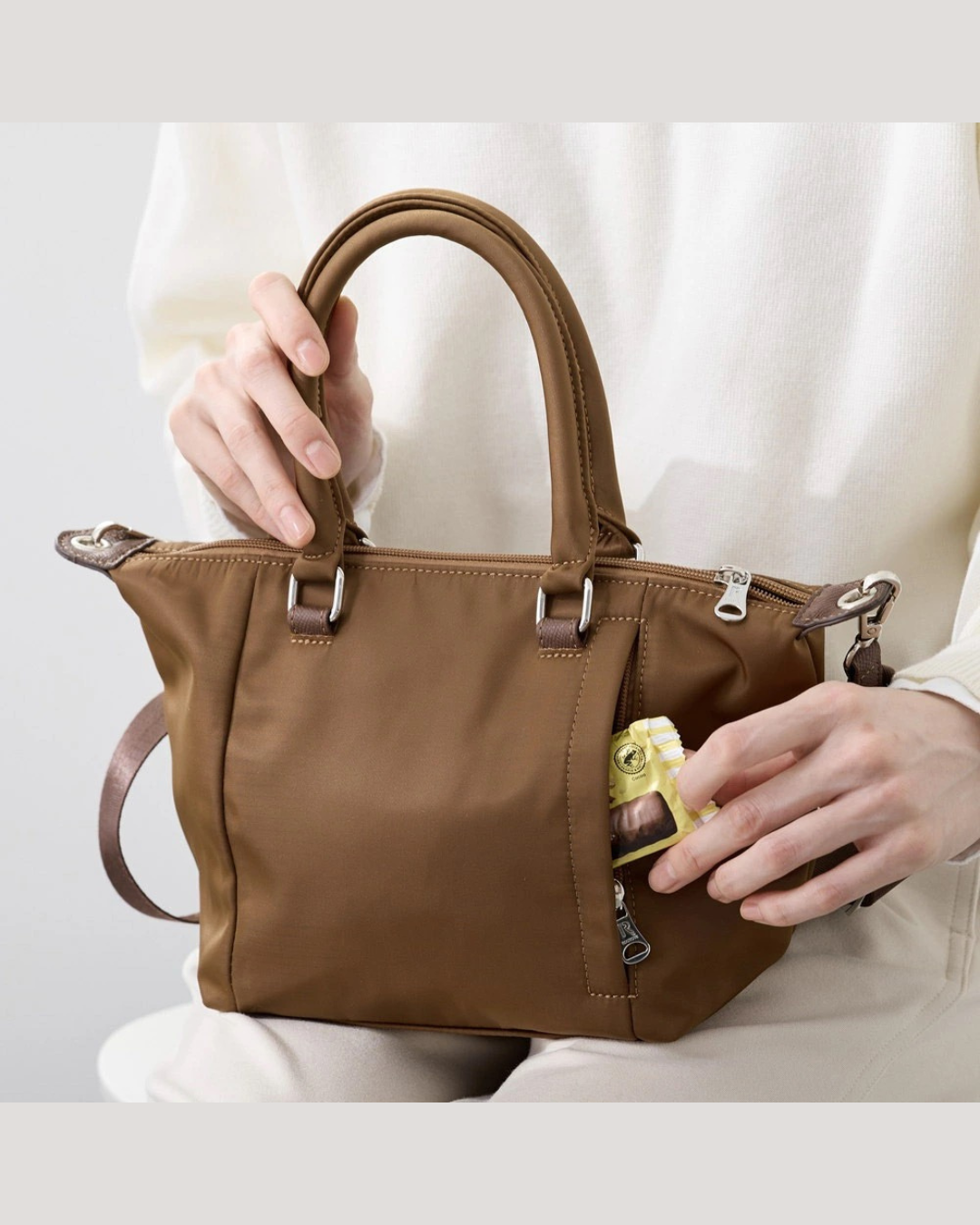 日本代購【 2026新款 日本直送 Rootote 撞色包邊 2WAY 輕量 尼龍手提 /斜揹袋 2WAY Shoulder Bag 】 ﻿ 