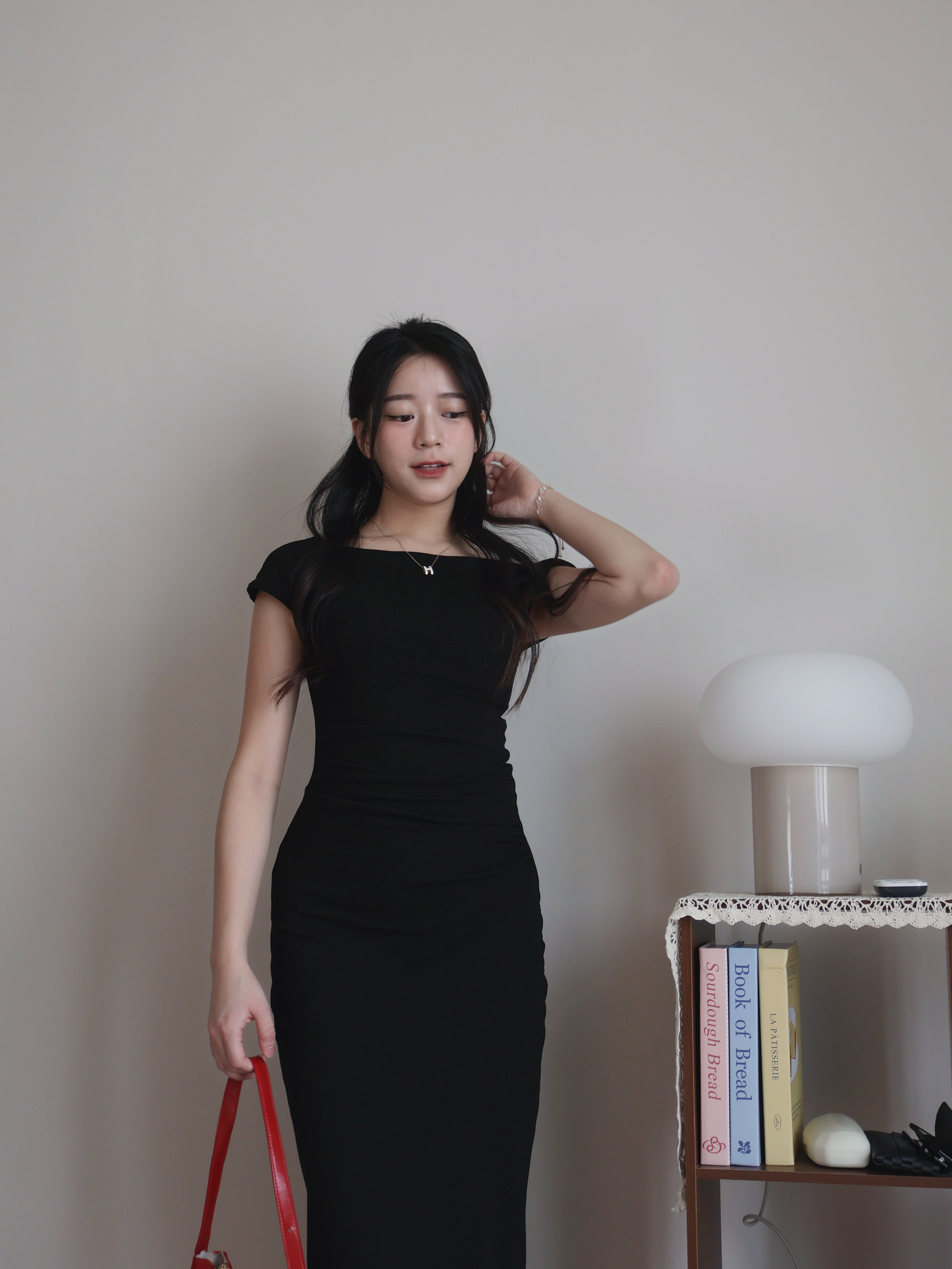 Vaeda Off-Shoulder Dress | Black