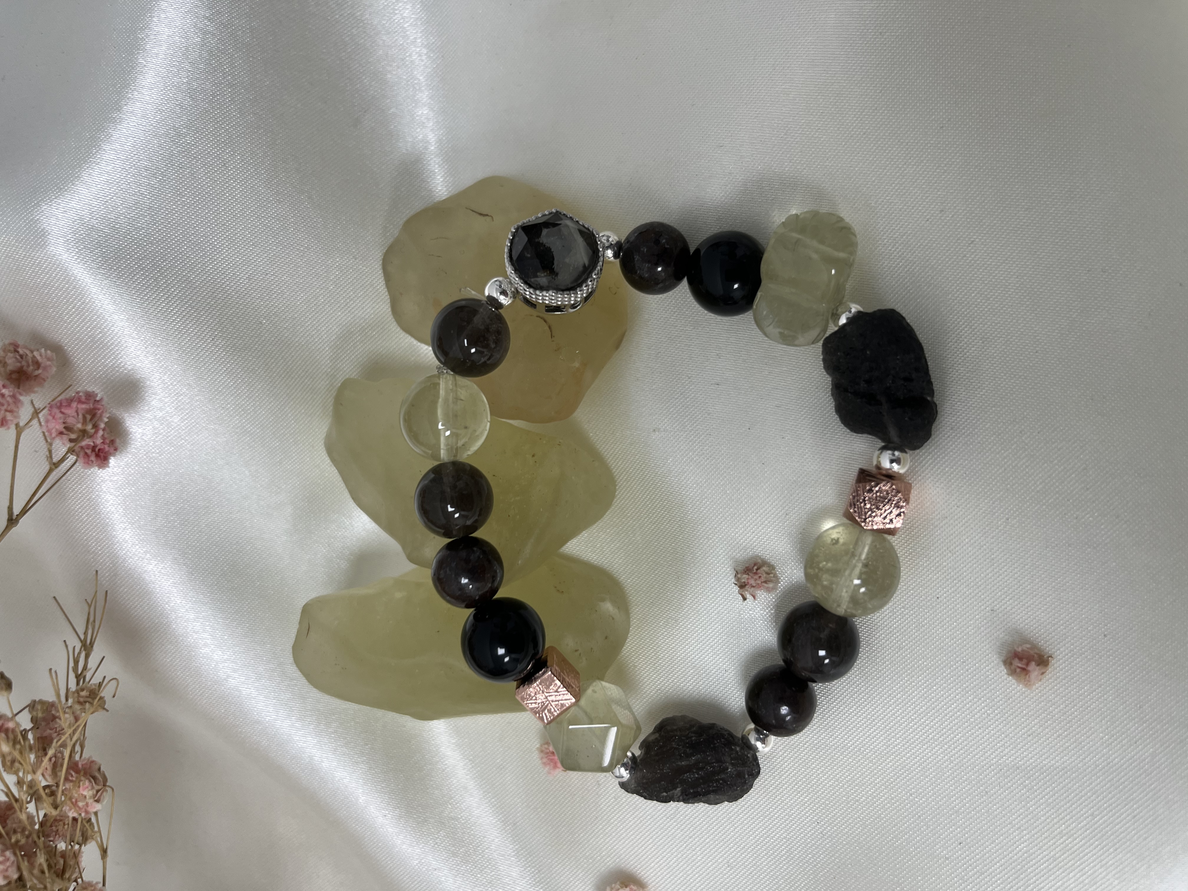 高能量天然磒石多寶