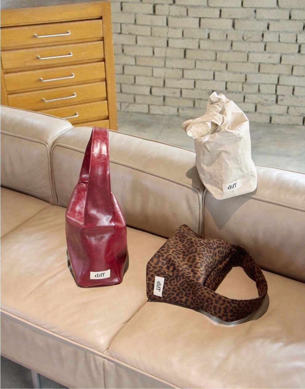 Diff Seoul Hobo Signature Bag (Medium)