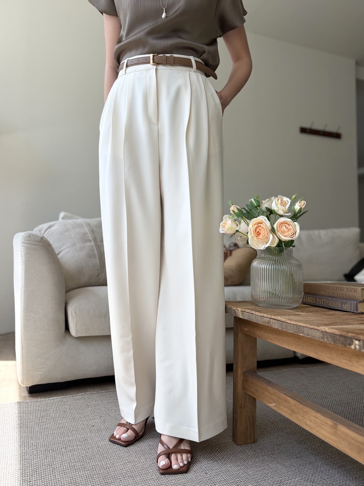 Timeless Pleated Flow Pants (Ivory)