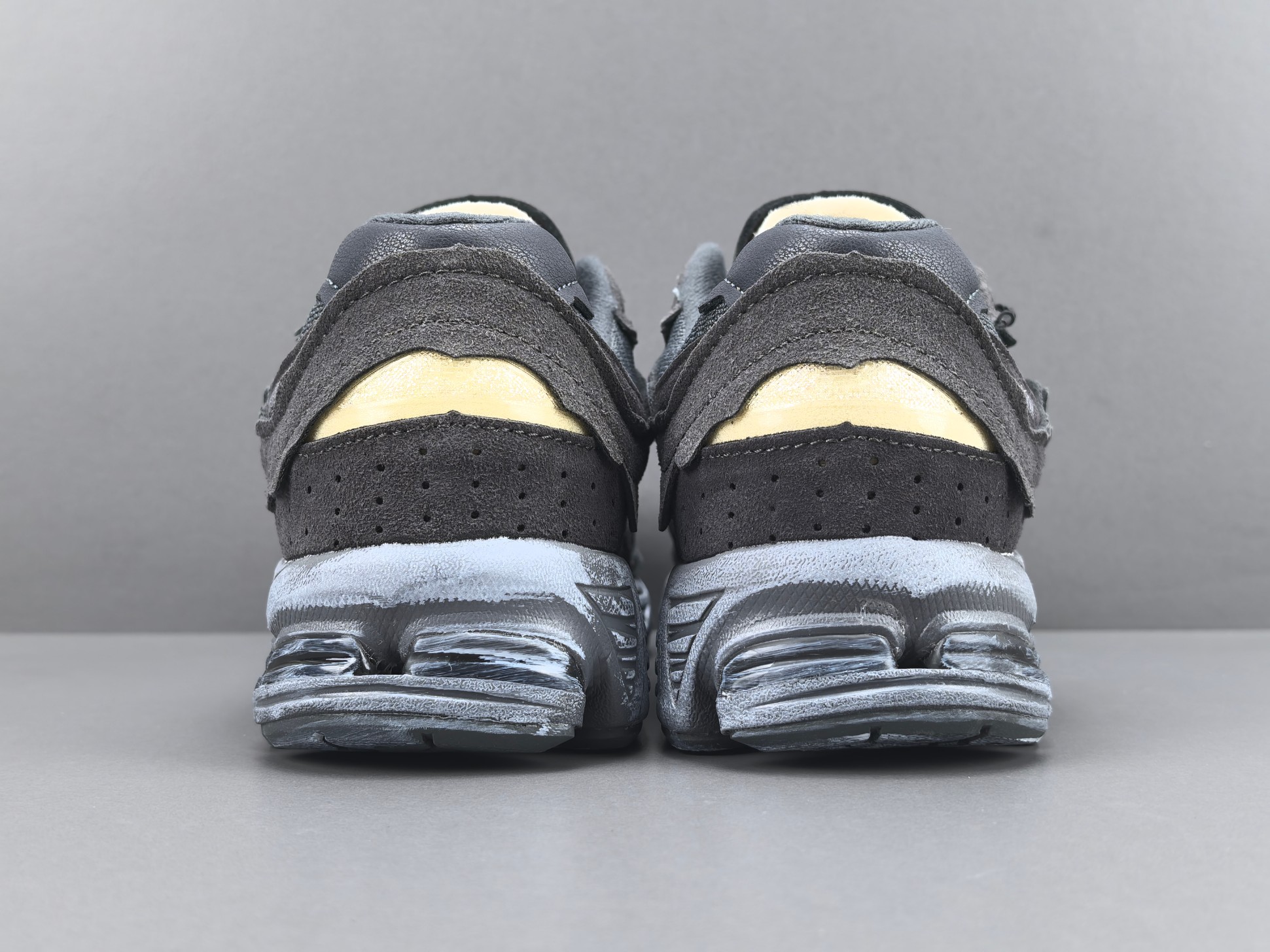 New Balance 2002R ML2002RDB