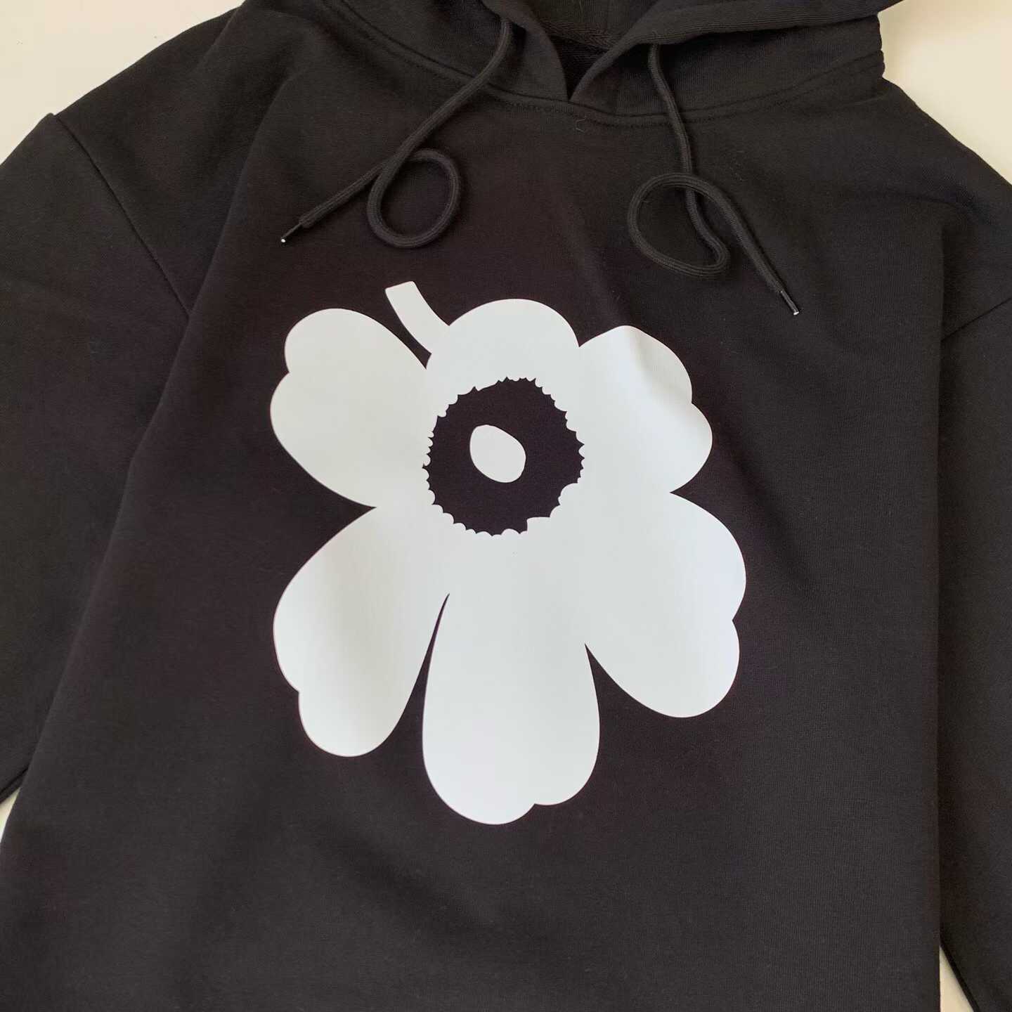 預訂 Marimekko Runoja Unikko 連帽衛衣 [貨號26A853]