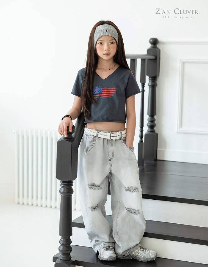 🇰🇷ZAN CLOVER tee