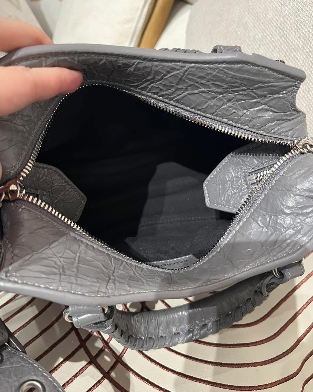 Balenciaga Grey Goatskin Neo Carole City 2 Way Bag 100%Authentic,98%new ✅Dust bag