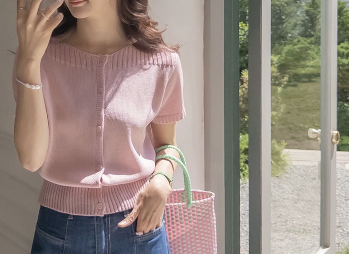 ❥ 文 青 針 織 上 衣 。