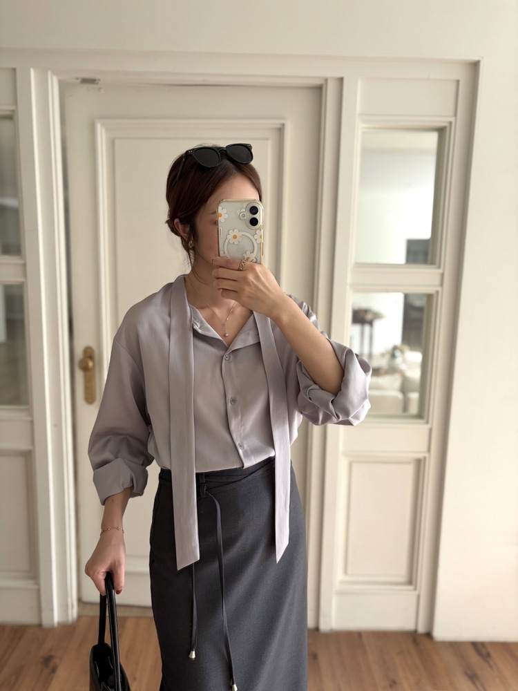 Two-way Tie Detail Blouse (Grey)