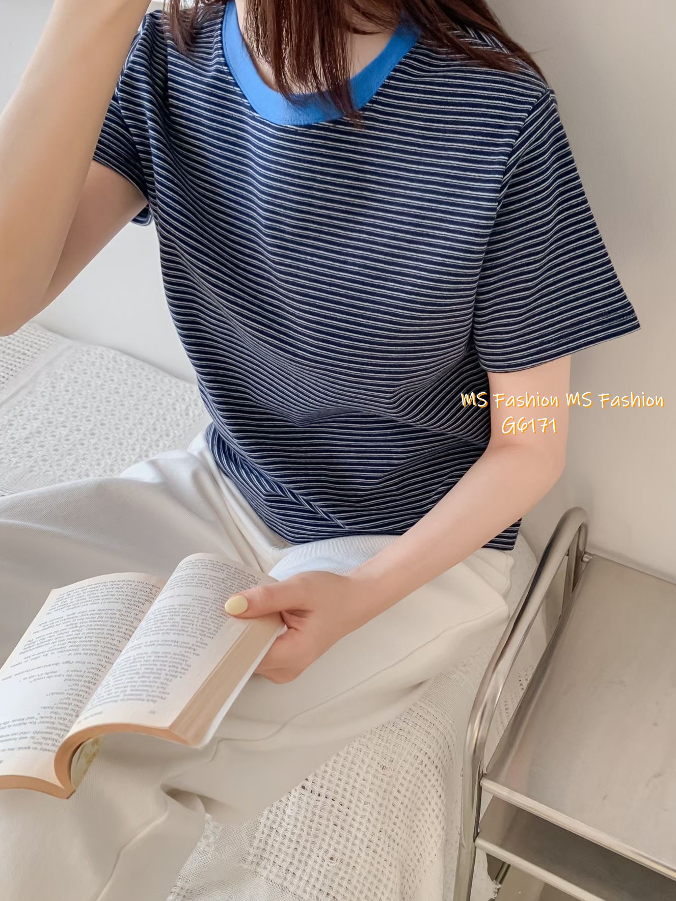  G6171 韓國🇰🇷拼色領橫間top