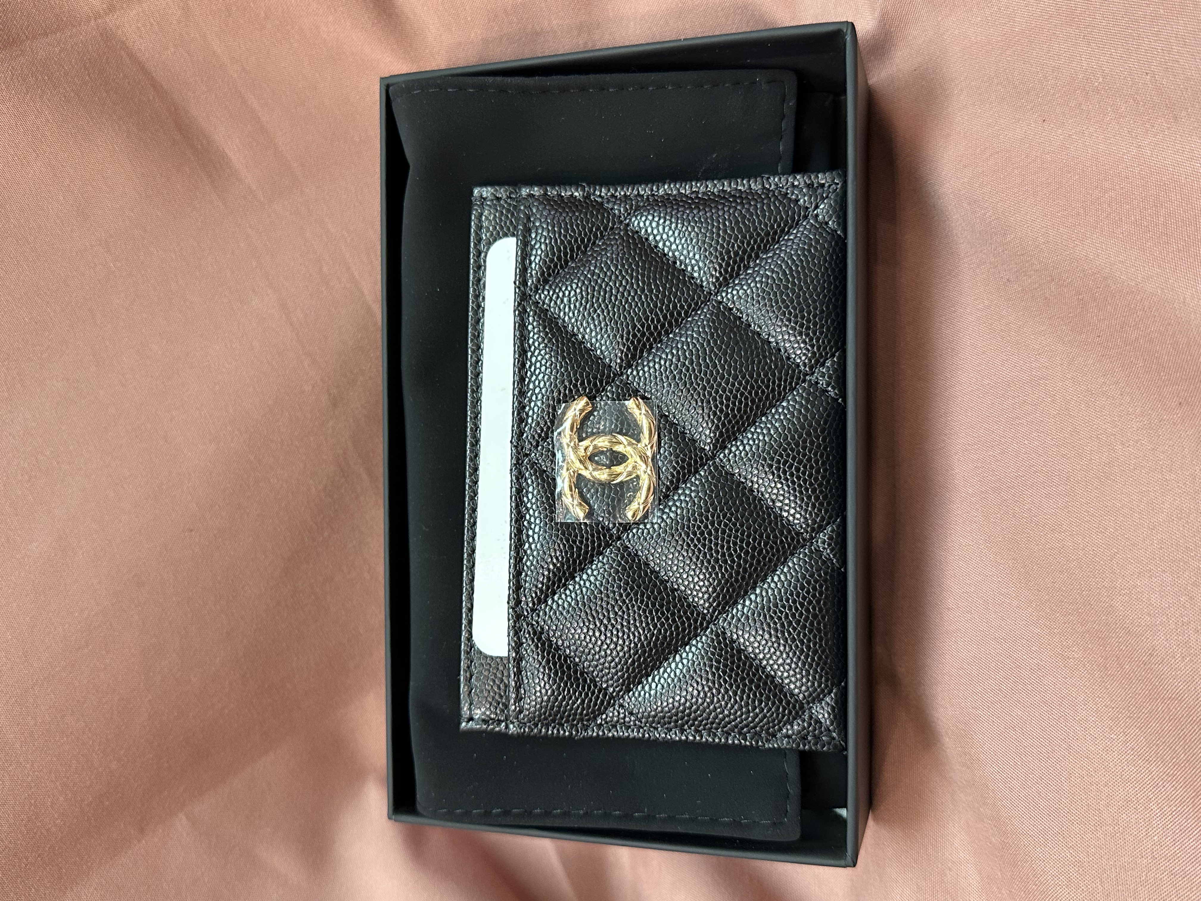 直播貨品| [Fixed Price 固定價］冇得減‼️ Brand New / Cream05