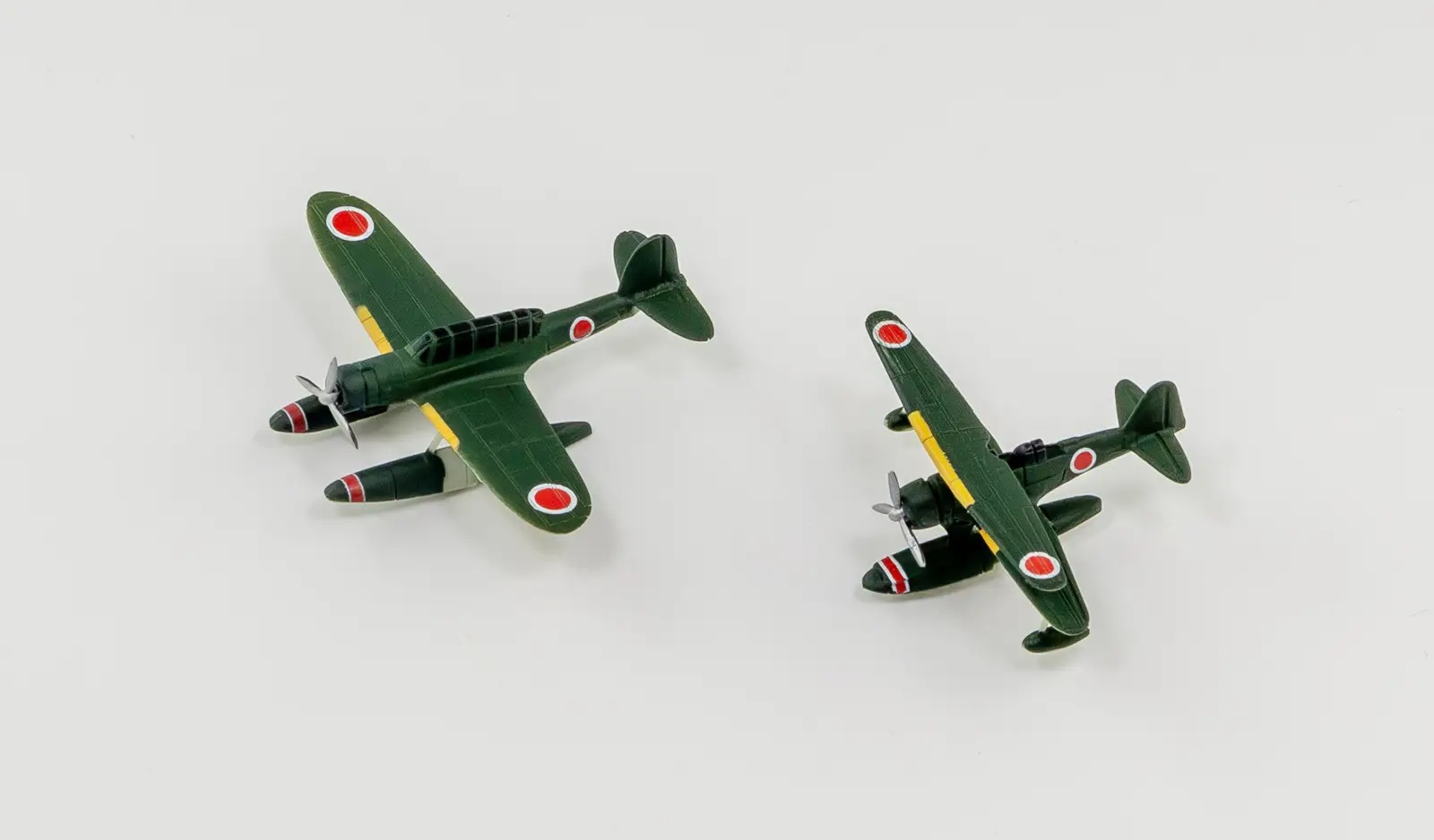 1/350 IJN Aircraft Set 5 (Type 0 Observation Seaplane, Type 0 Reconnaissance Seaplane) 4 of Each Included