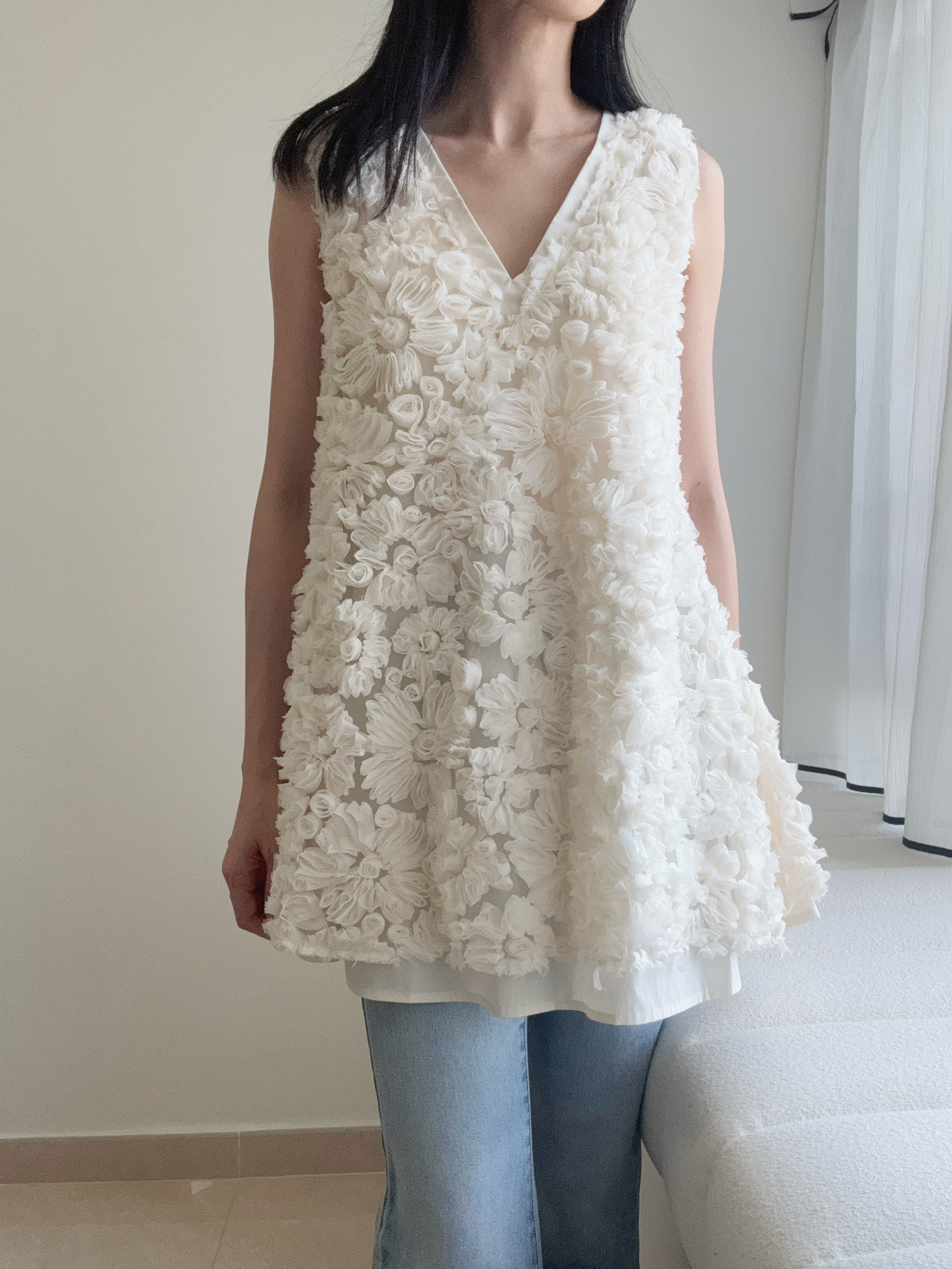 Elegant flower v-neck dress/top
