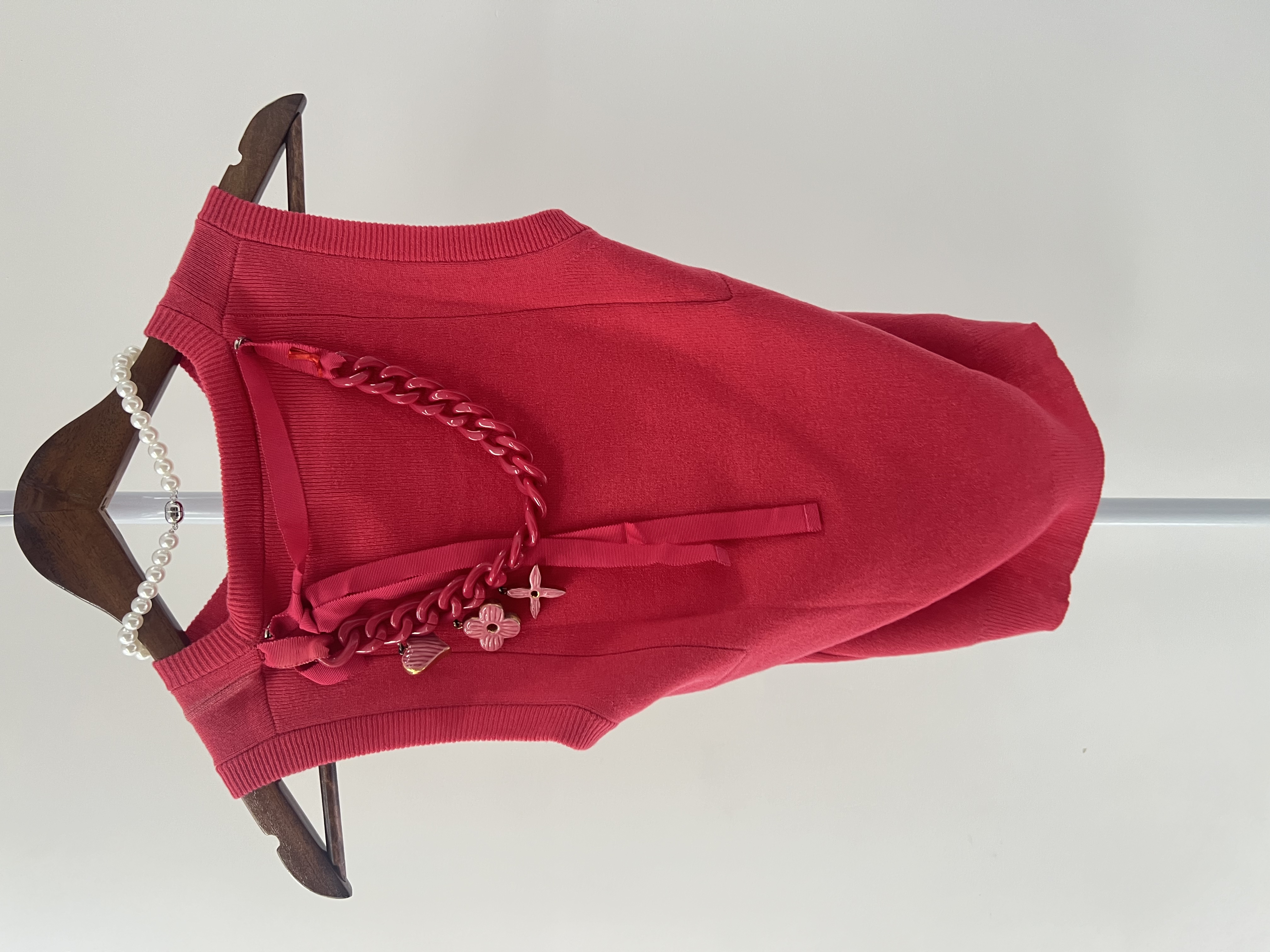 Pre-owned LOUIS VUITTON Sleeveless Top / Product Code: 26052605