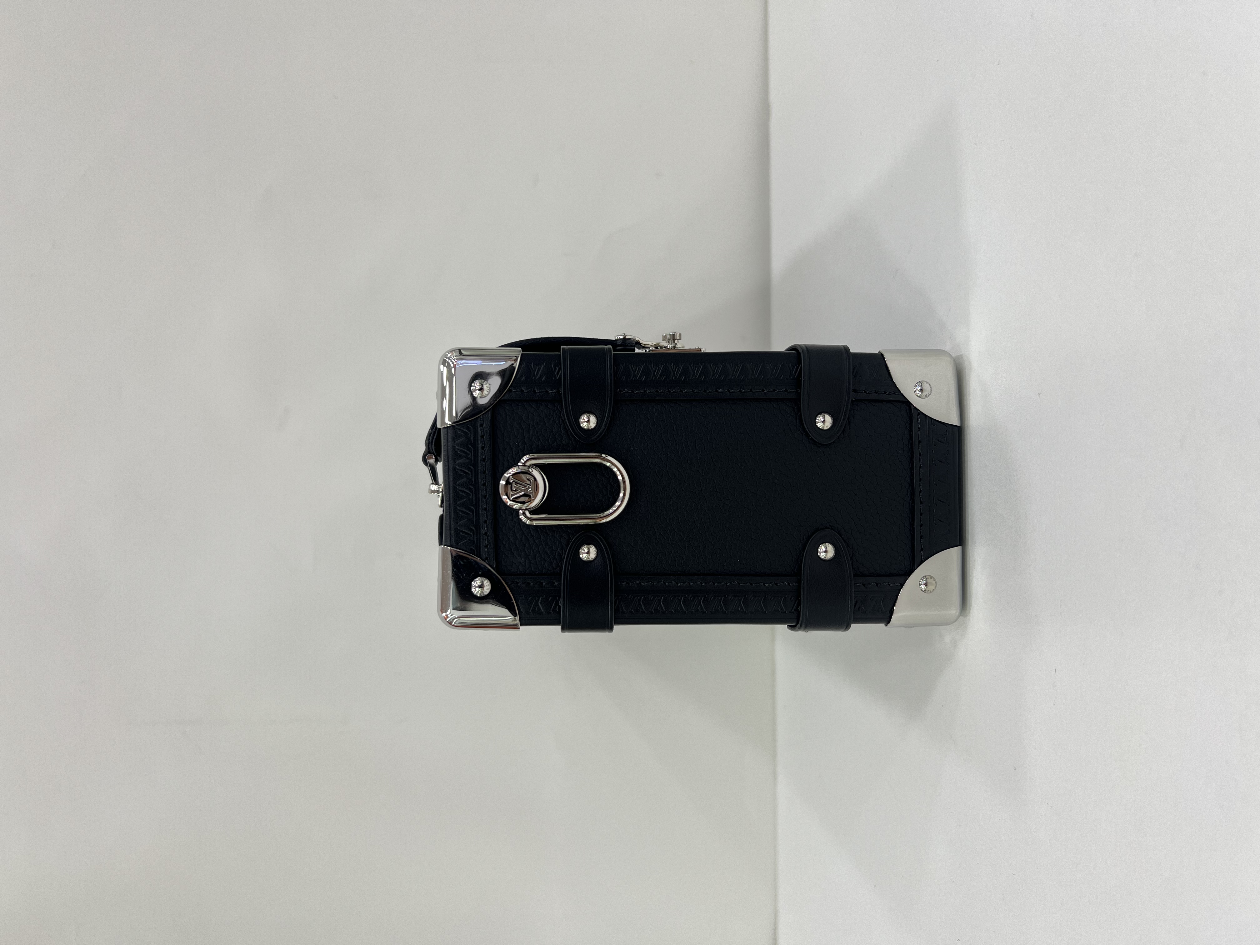 直播貨品 |  [1個-$100 2個-$300］E27