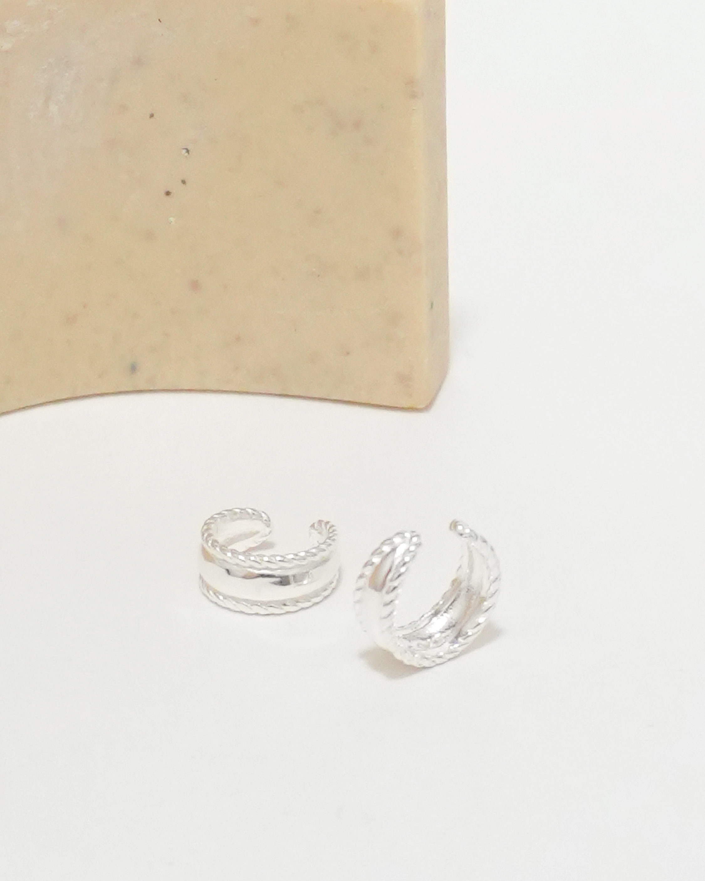 Twisted Curved Ear Cuff