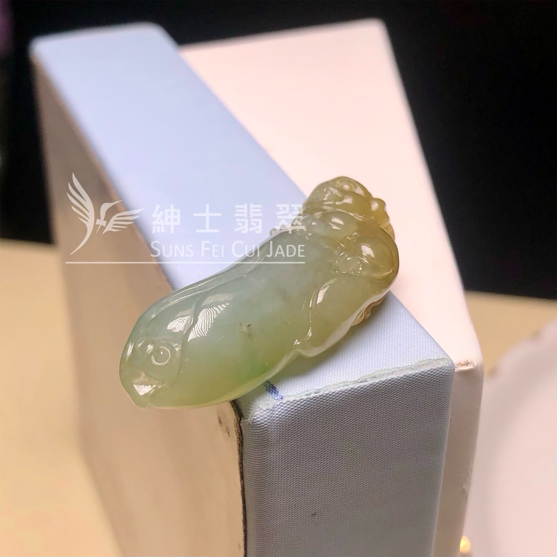YK00703 翡色貔貅玉蘭花