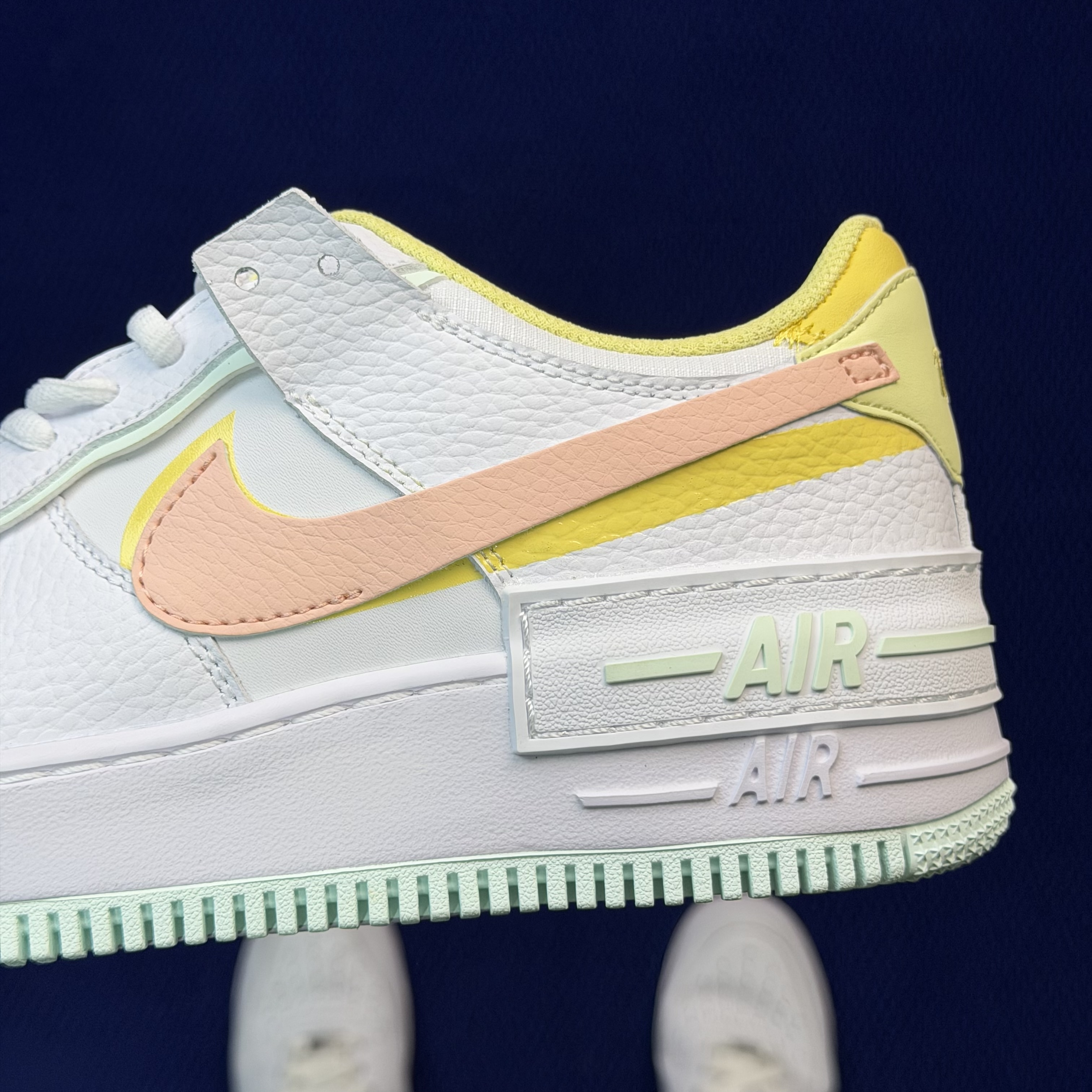 Nike Air Force 1 Shadow