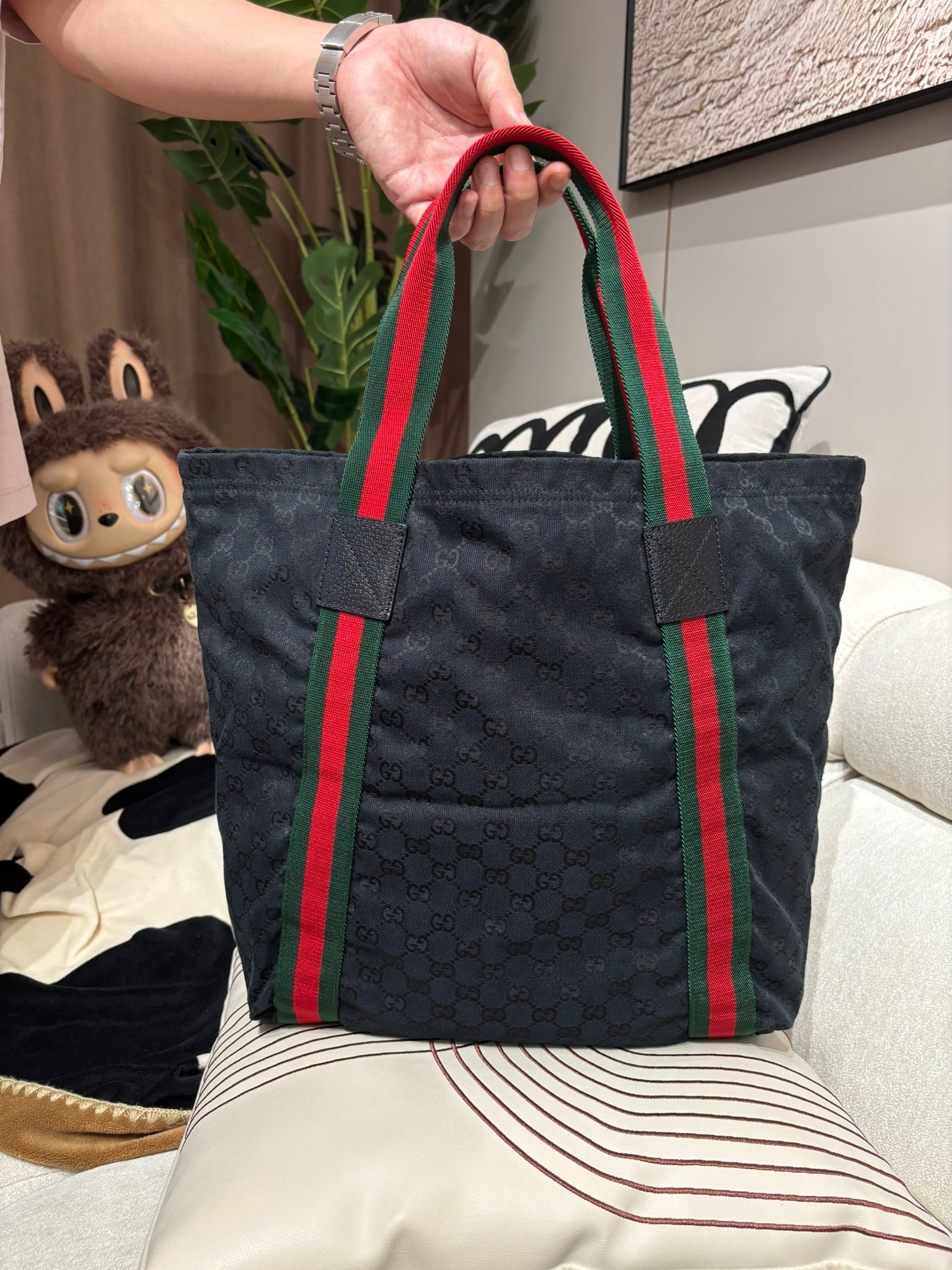 Gucci Canvas Tote Bag 100%Authentic, 98%New ✅Dust bag