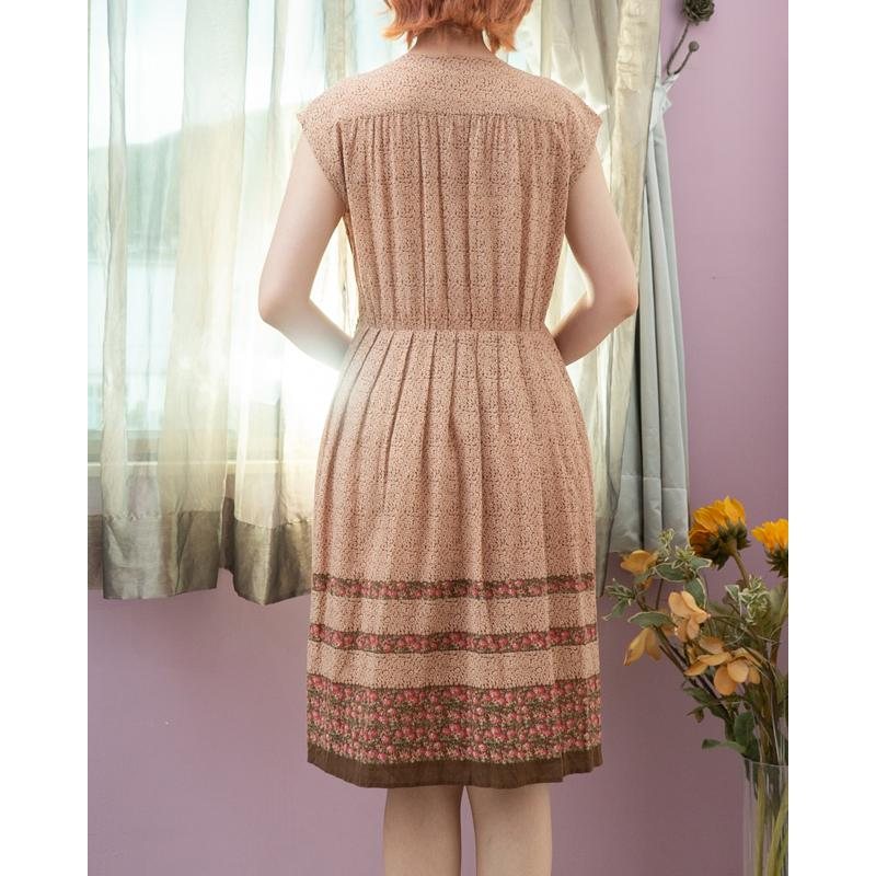 Vintage Ruffle Trimmed Floral Field Summer Day Dress (MT1840-7)